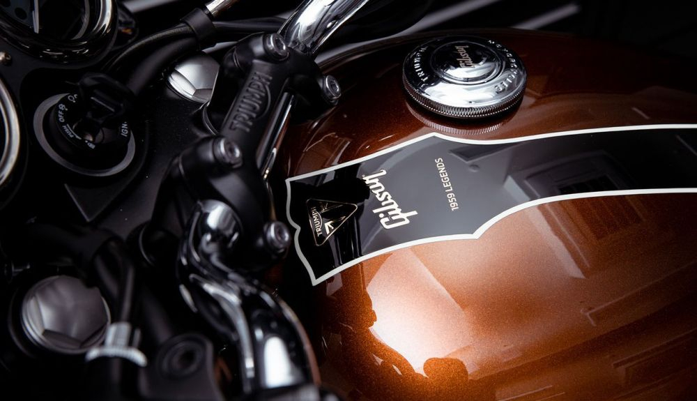 Triumph Bonneville Gibson 12 Triumph Bonneville Gibson 12