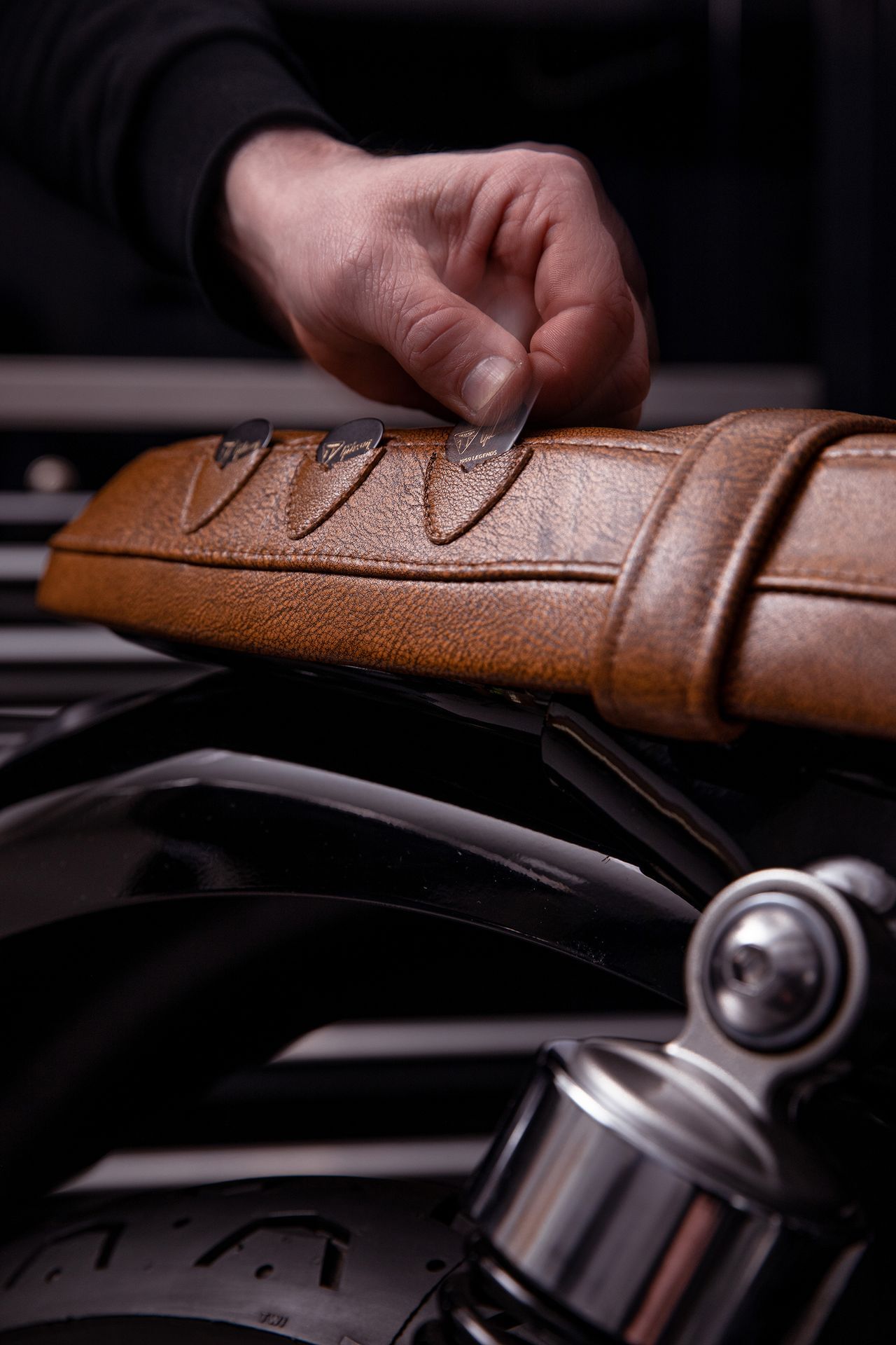 Triumph Bonneville Gibson 14