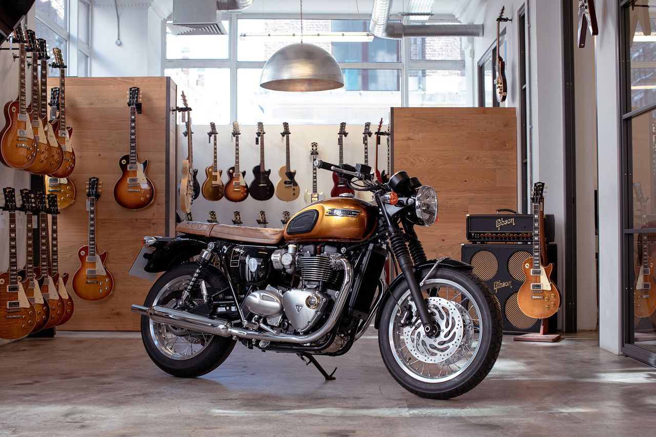 Triumph Bonneville Gibson 19
