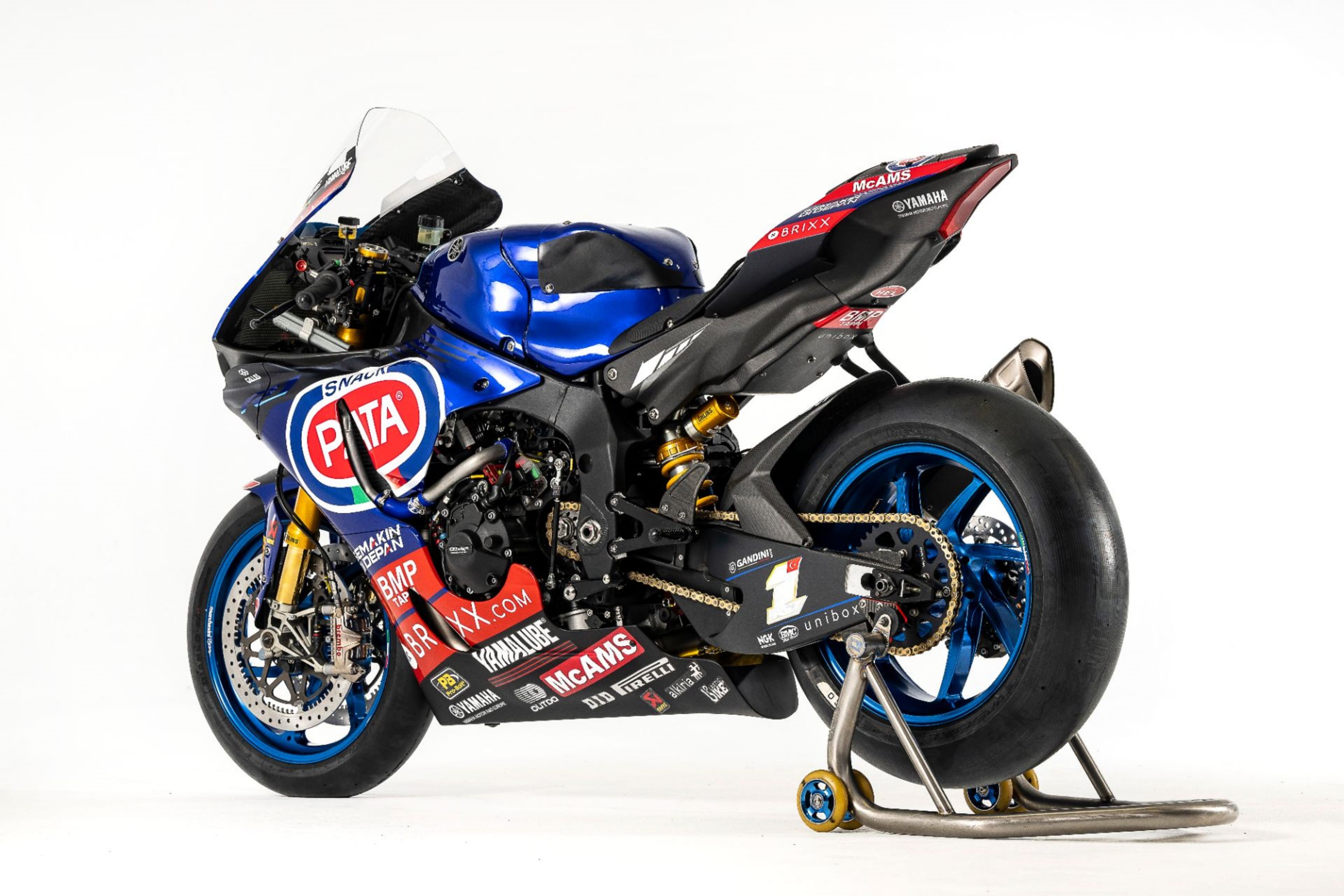 Yamaha YZF R1 Pata WSBK 2022 Toprak Razgatlioglu Andrea Locatelli 02