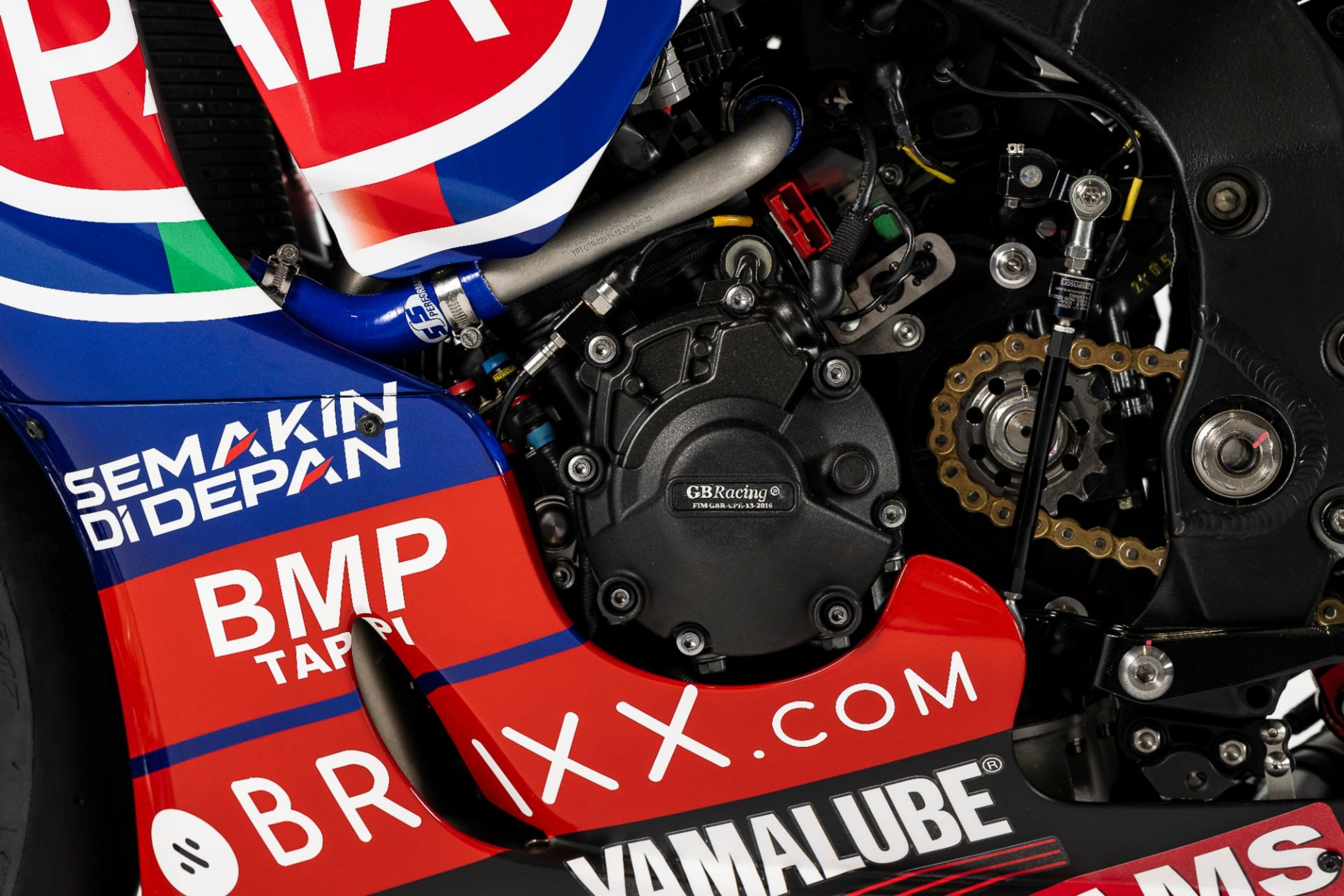 Yamaha YZF R1 Pata WSBK 2022 Toprak Razgatlioglu Andrea Locatelli 11