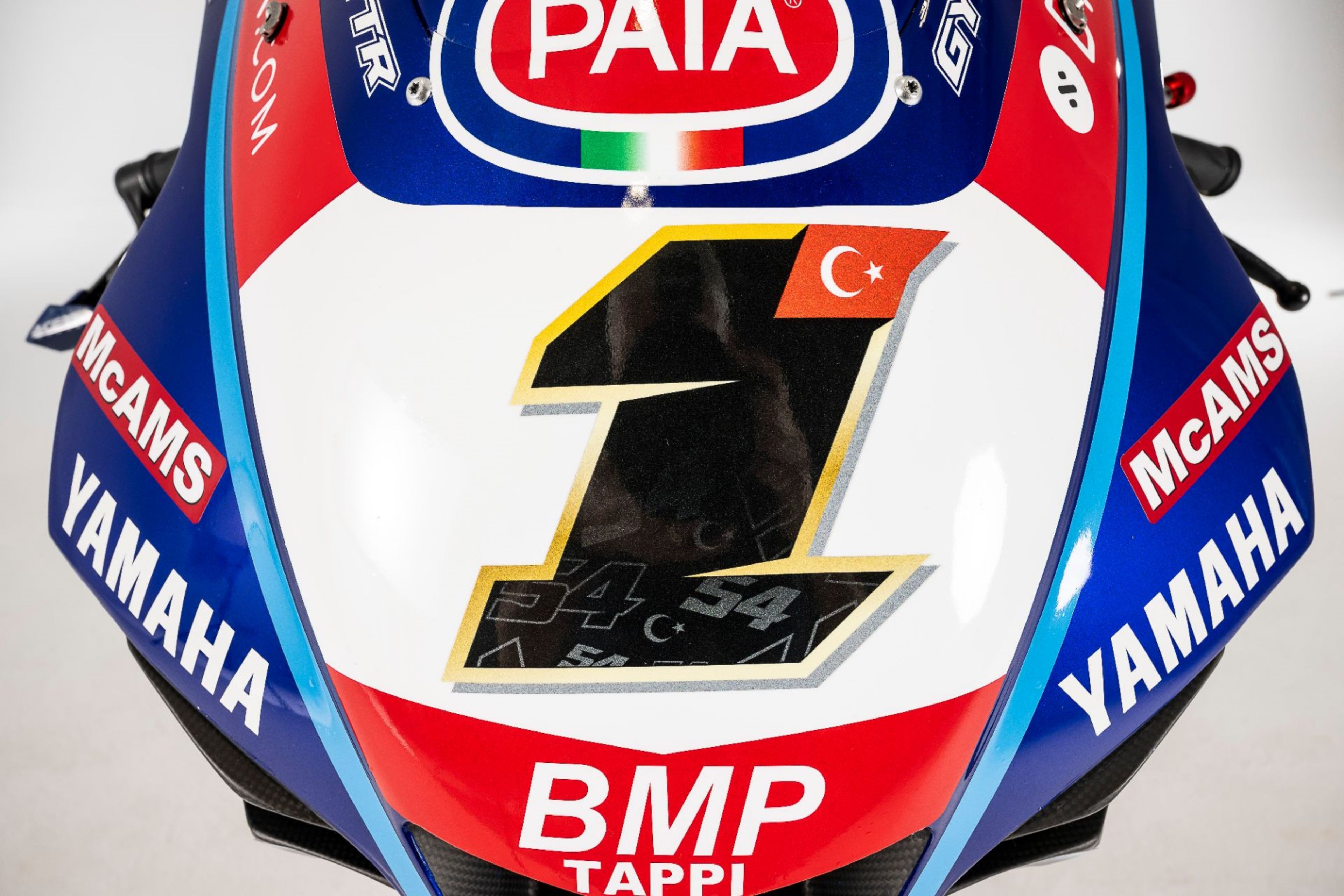 Yamaha YZF R1 Pata WSBK 2022 Toprak Razgatlioglu Andrea Locatelli 27