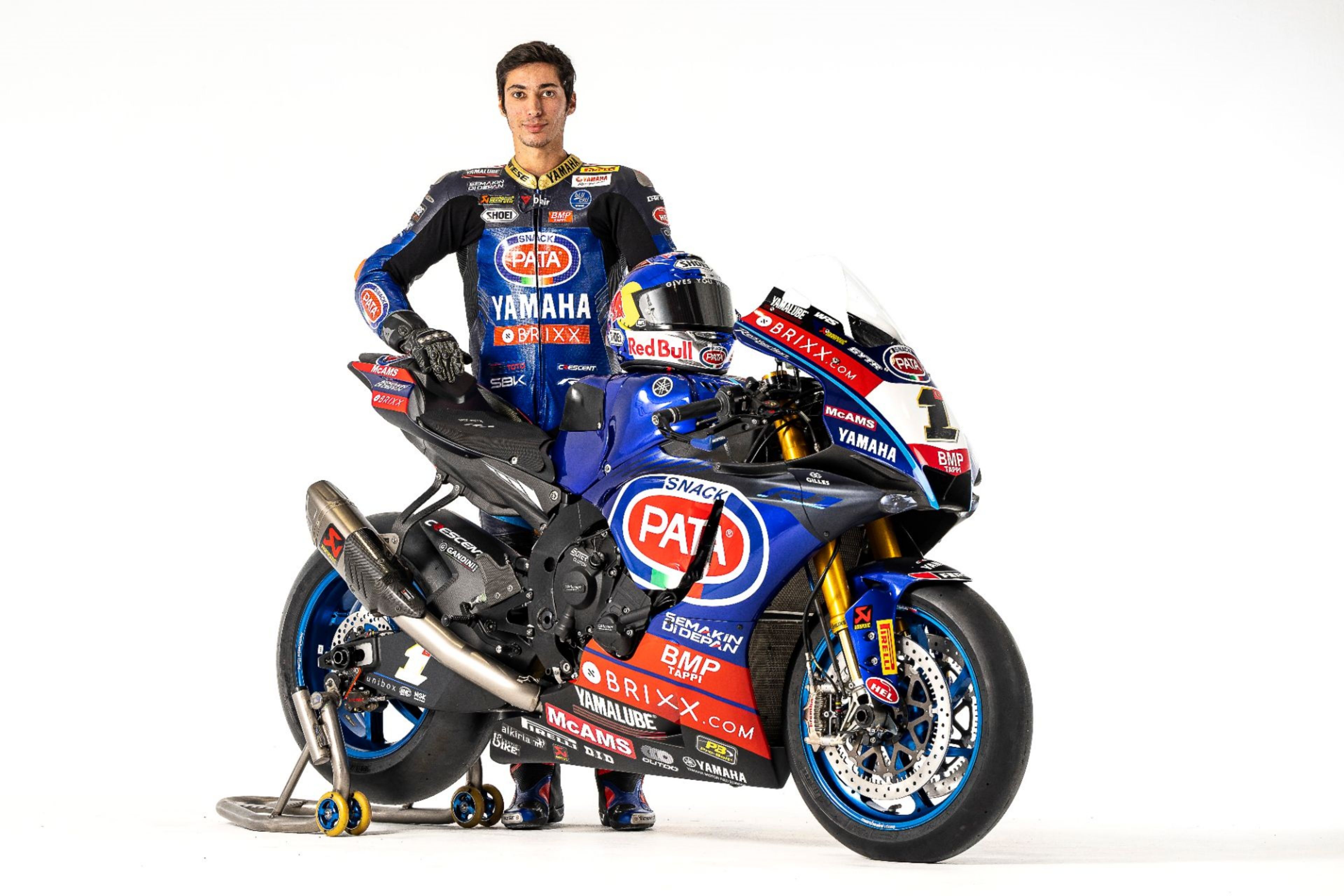 Yamaha YZF R1 Pata WSBK 2022 Toprak Razgatlioglu Andrea Locatelli 31