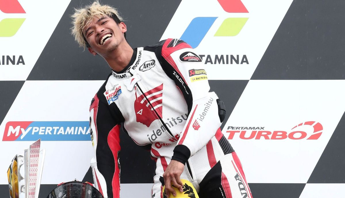 Somkiat Chantra celebra la victoria lograda en el GP de Indonesia de Moto2 2022 Somkiat Chantra celebra la victoria lograda en el GP de Indonesia de Moto2 2022