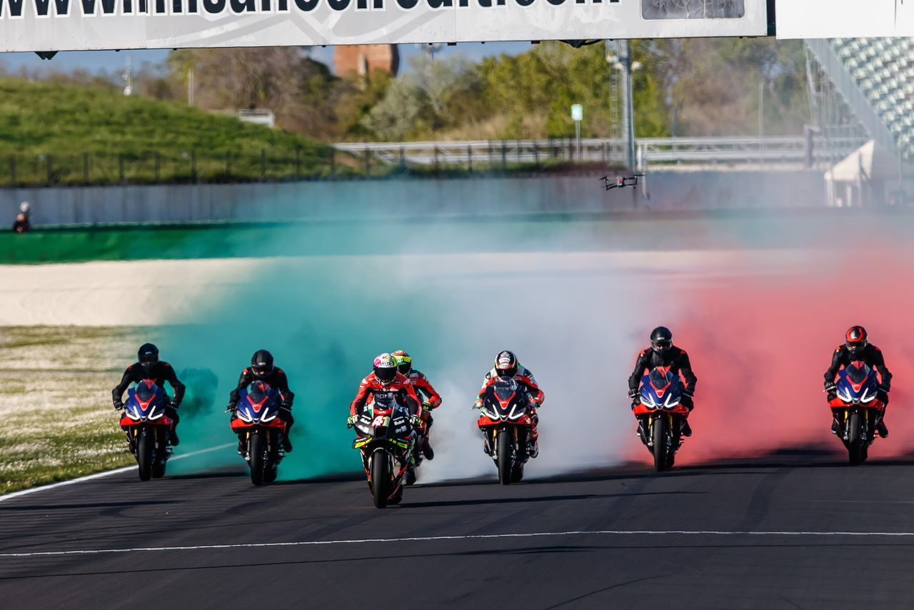 02 Aprilia All Stars