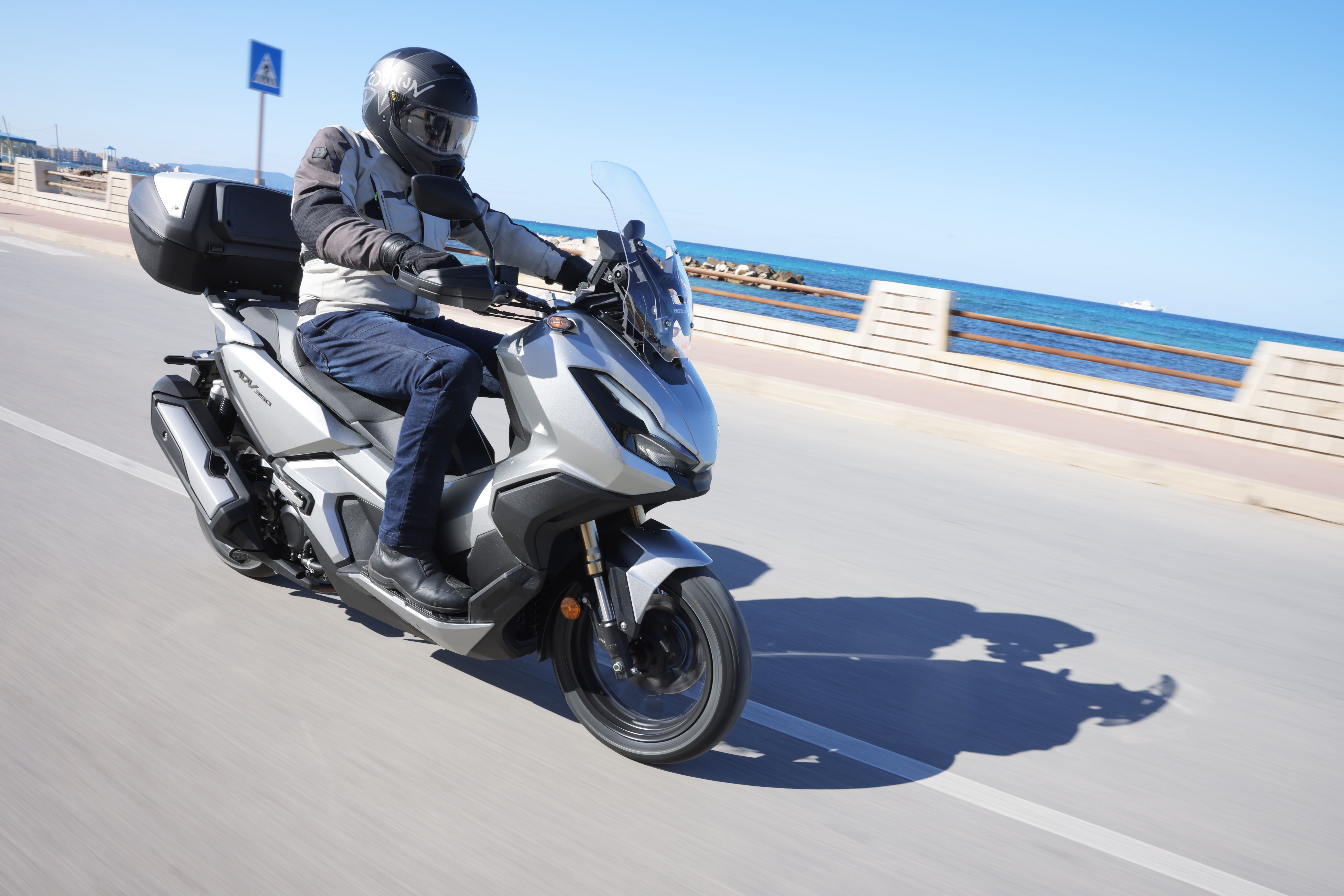 El mercado de la moto se estanca ligeramente en marzo.