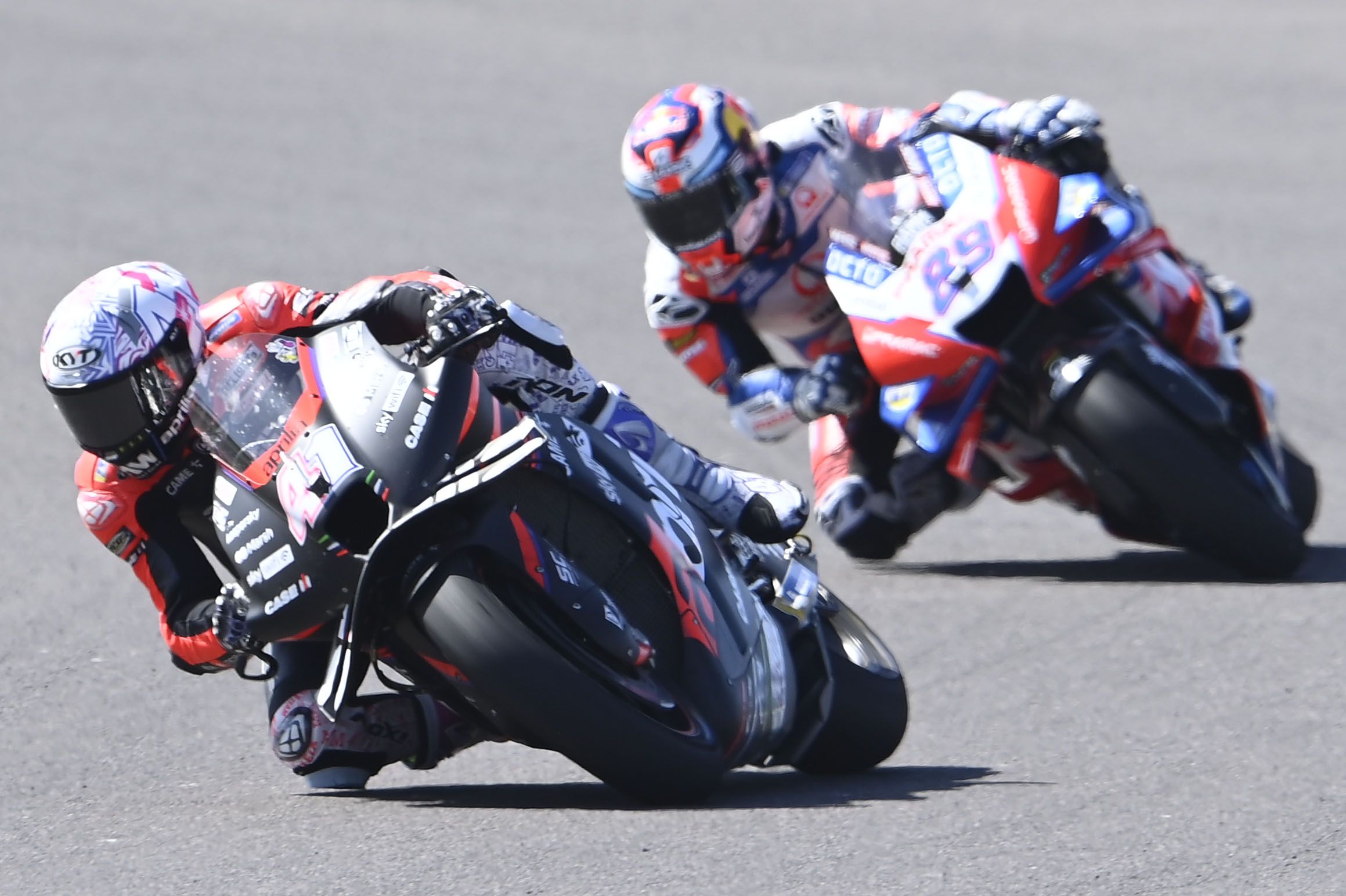 Aleix Espargaró lidera seguido por Jorge Martín, MotoGP Argentina 2022