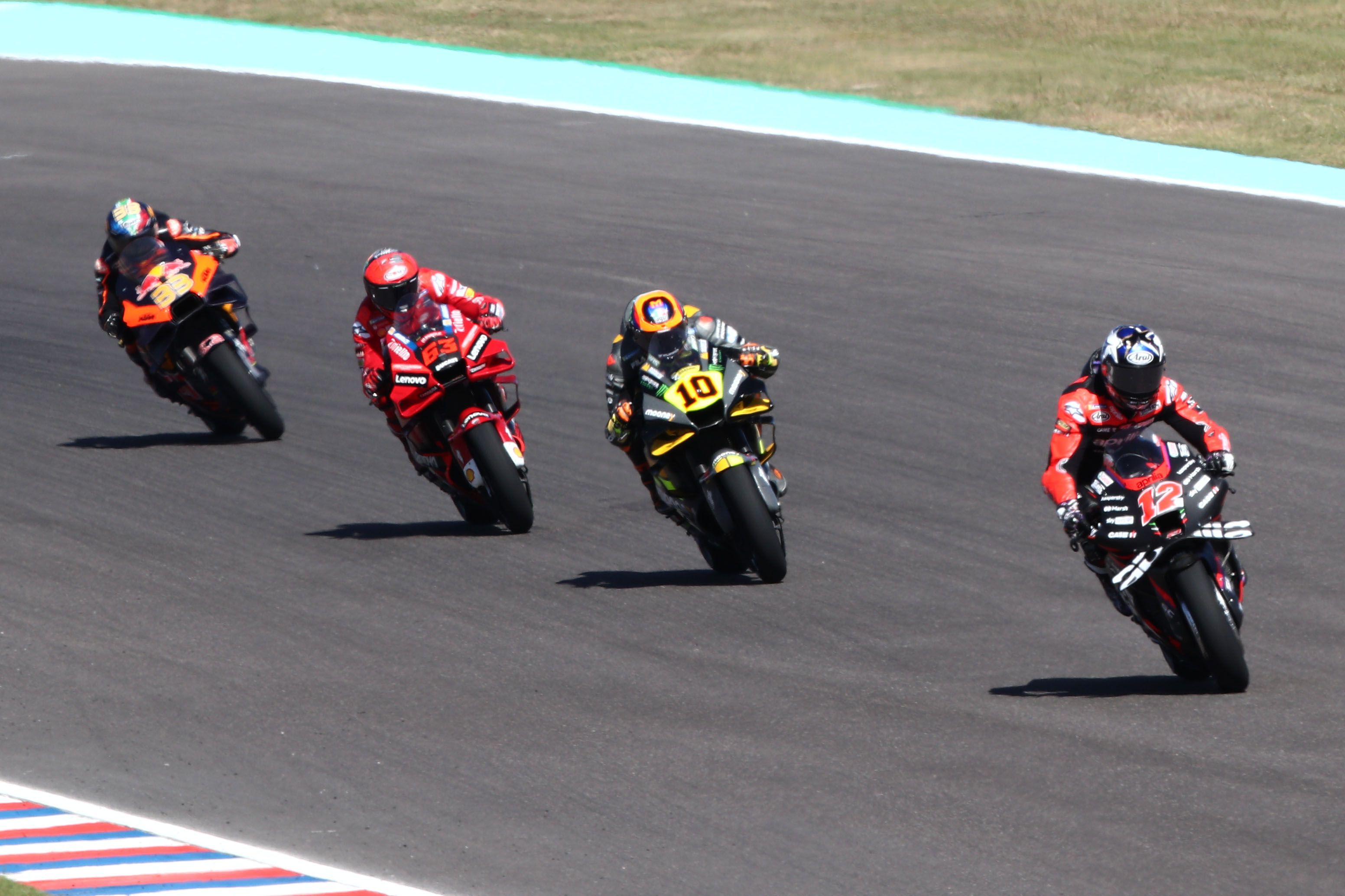 Maverick Viñales, Luca Marini, Pecco Bagnaia y Brad Binder, MotoGP Argentina 2022