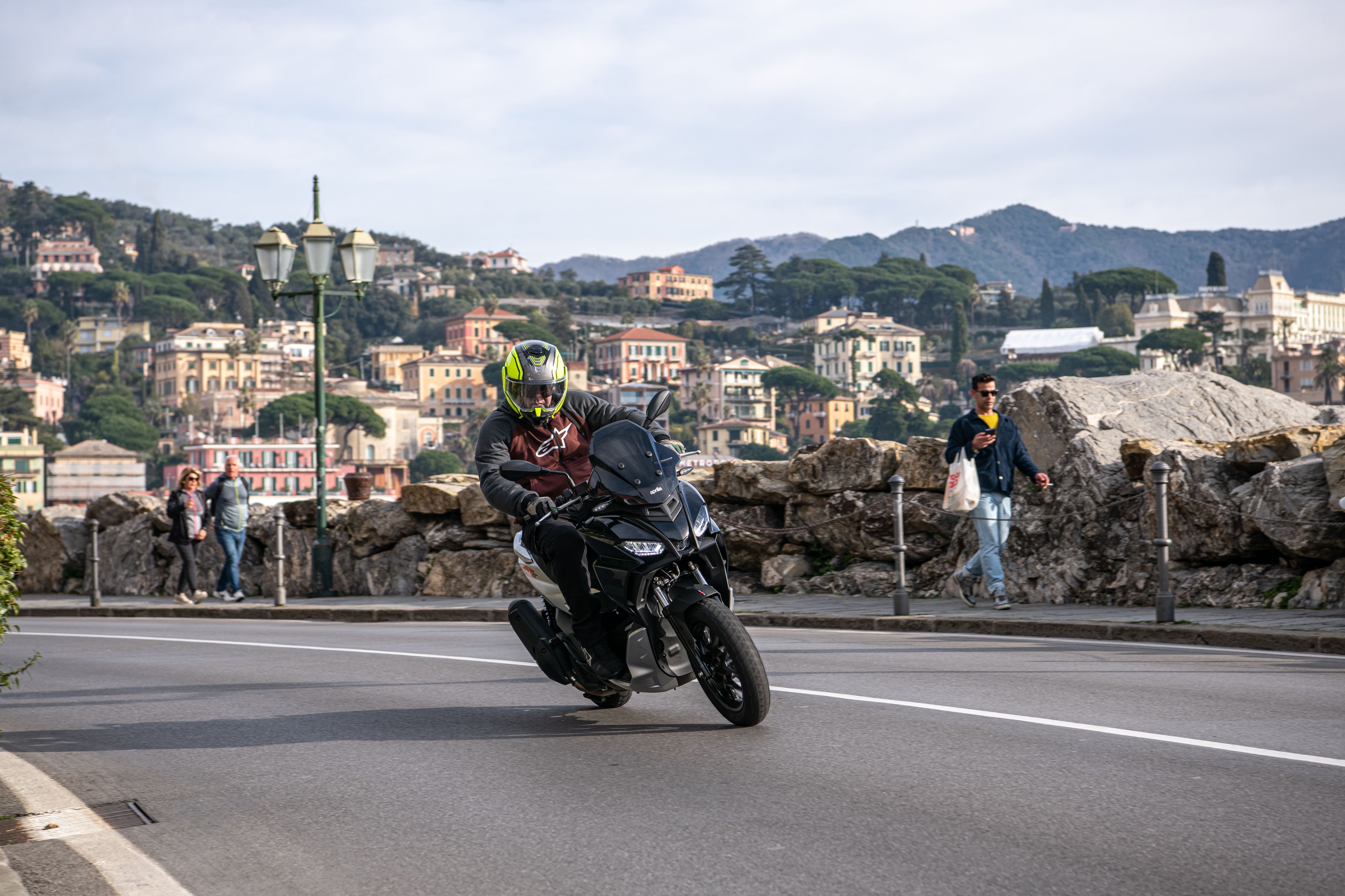 Aprilia SR GT 125/200 2022