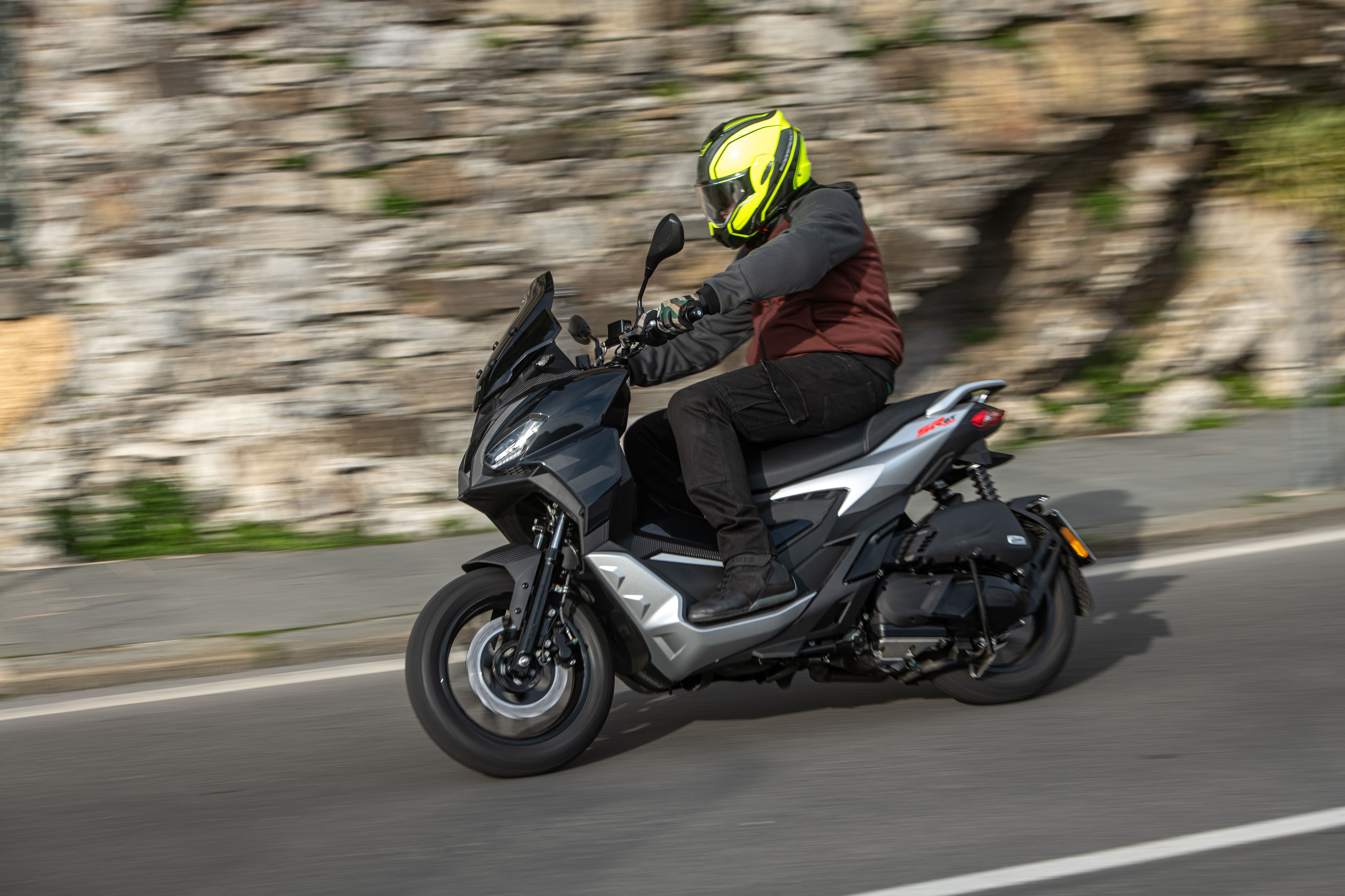 Aprilia SR GR 125 y 200: Un soplo de aire fresco