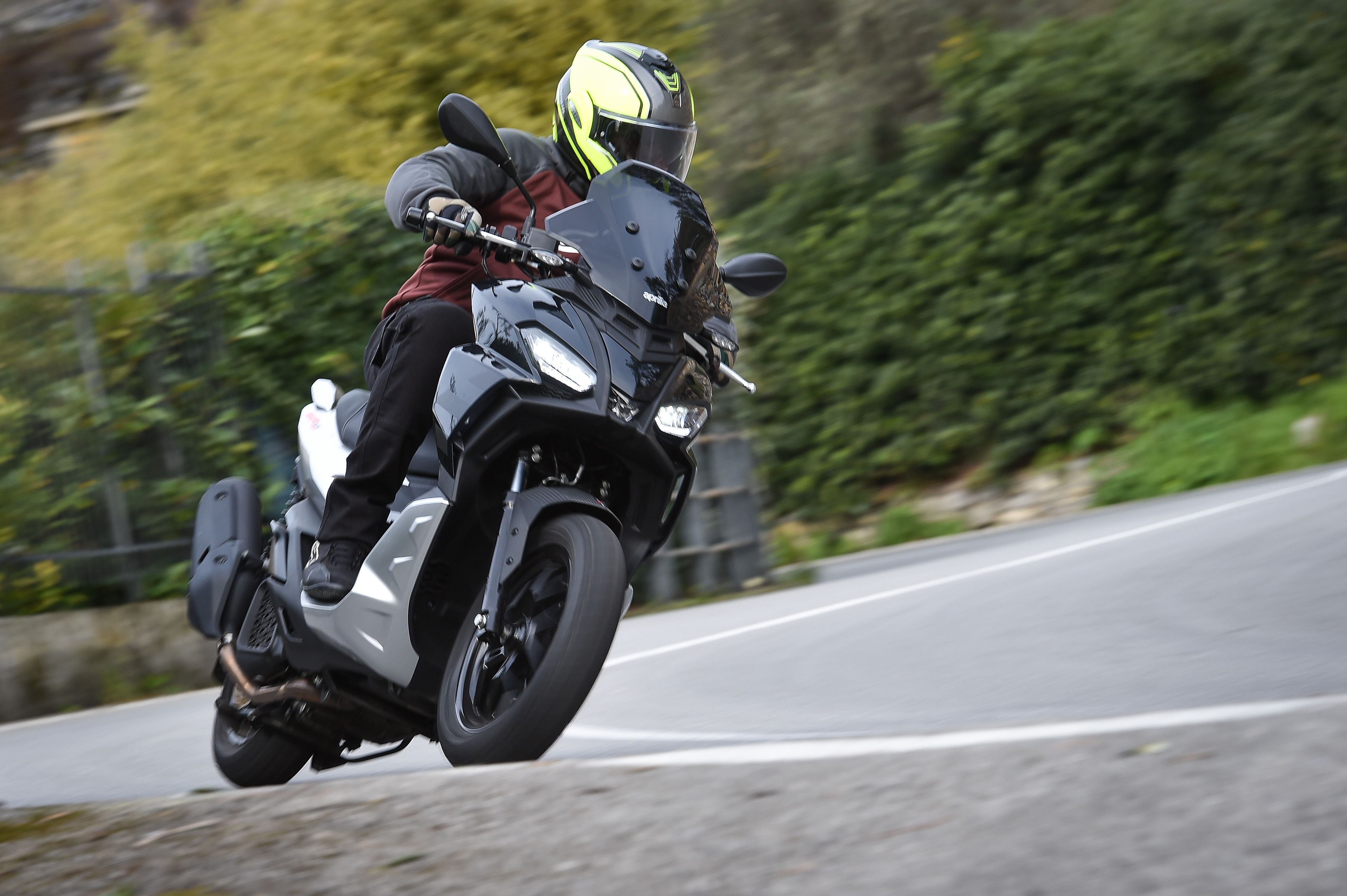 Aprilia SR GT 125/200 2022