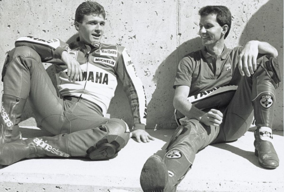 Eddie Lawson con Rob McElnea  / Credit: Maurice Büla © FIM