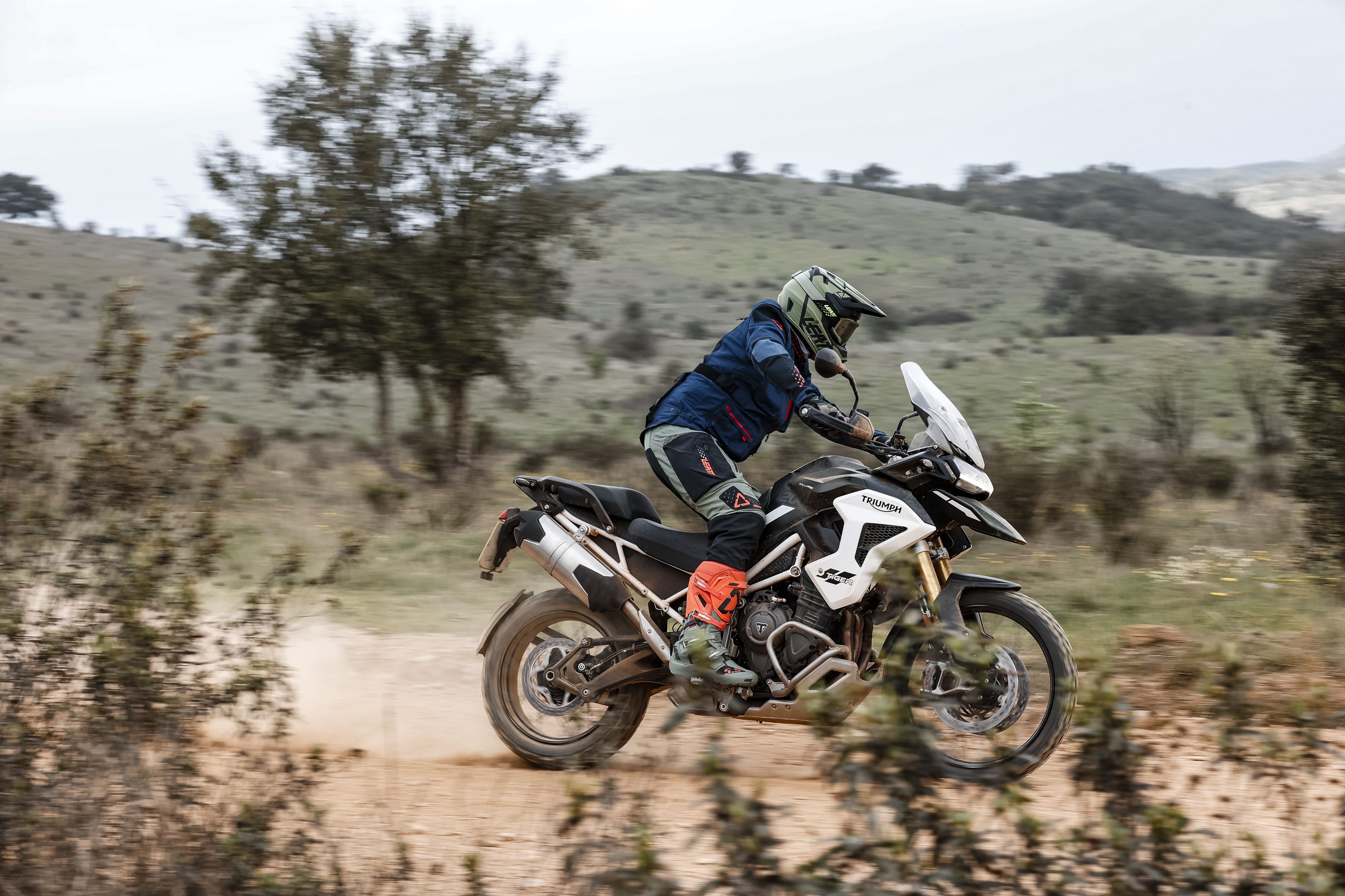 Triumph Tiger 1200 Rally Pro / Explorer 2022