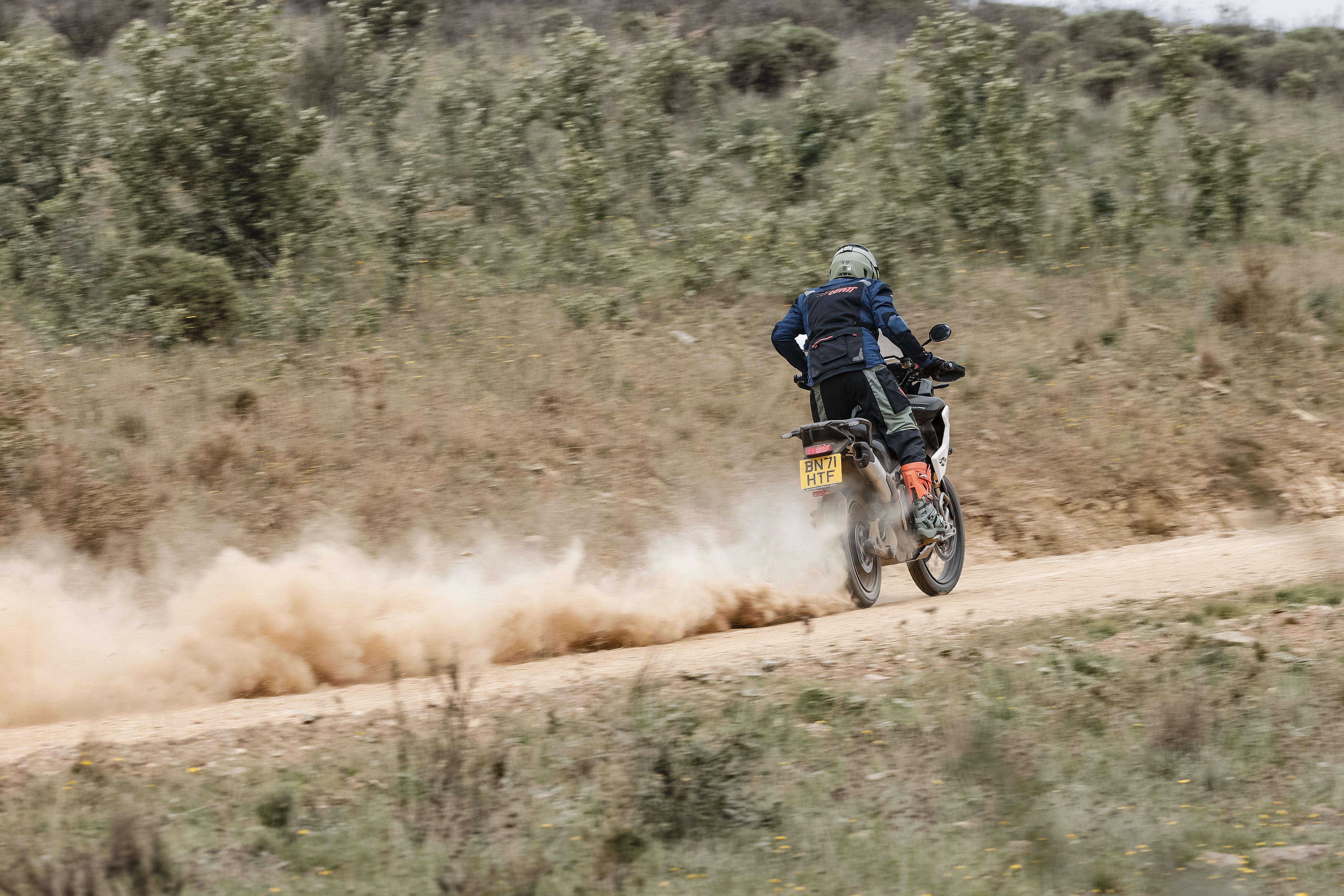 Triumph Tiger 1200 Rally Pro / Explorer 2022