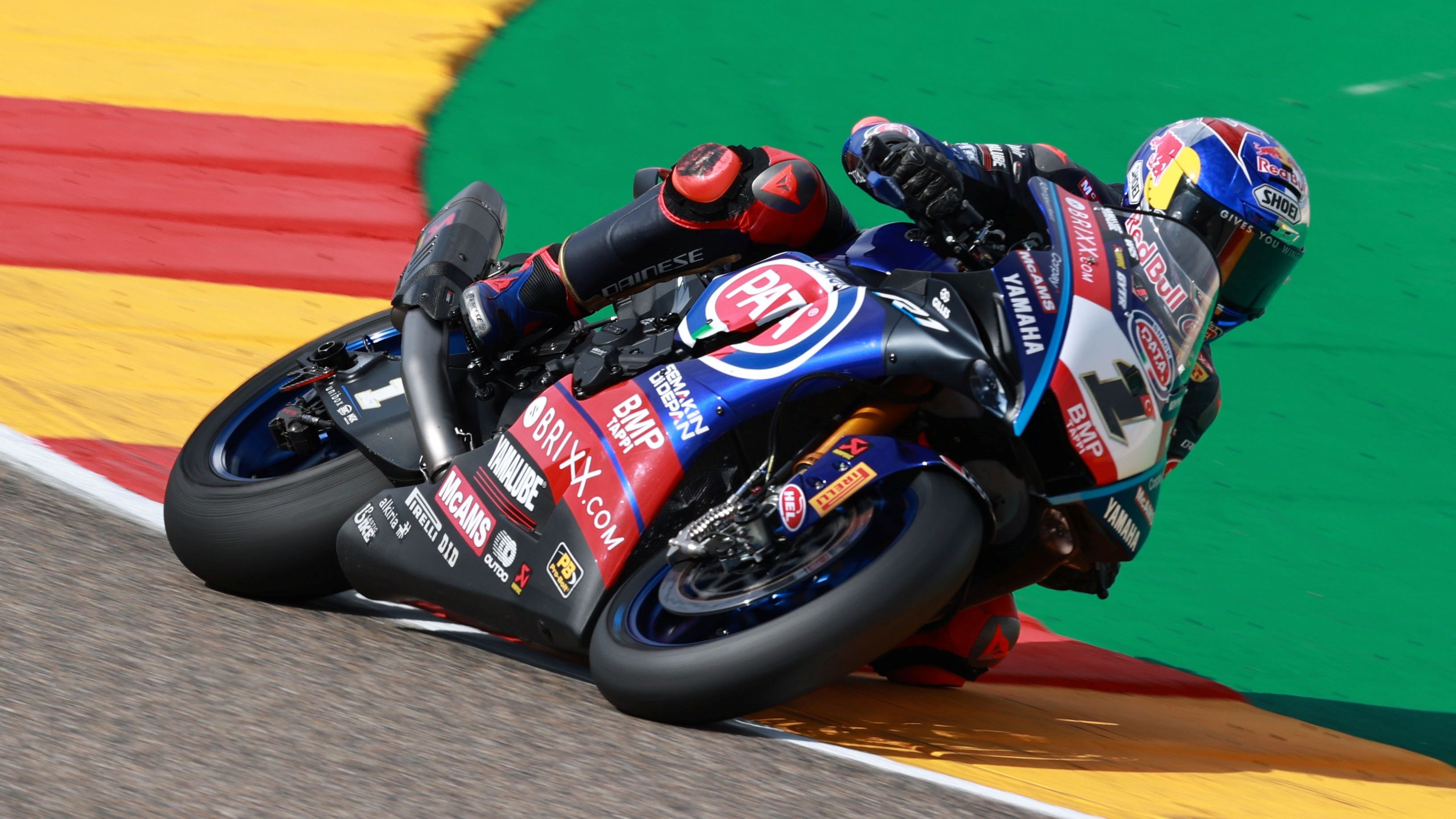 Toprak Razgatlioglu se ha hecho con la Superpole en Aragón