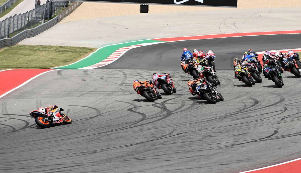 Marc Márquez último en la salida Marc Márquez último en la salida