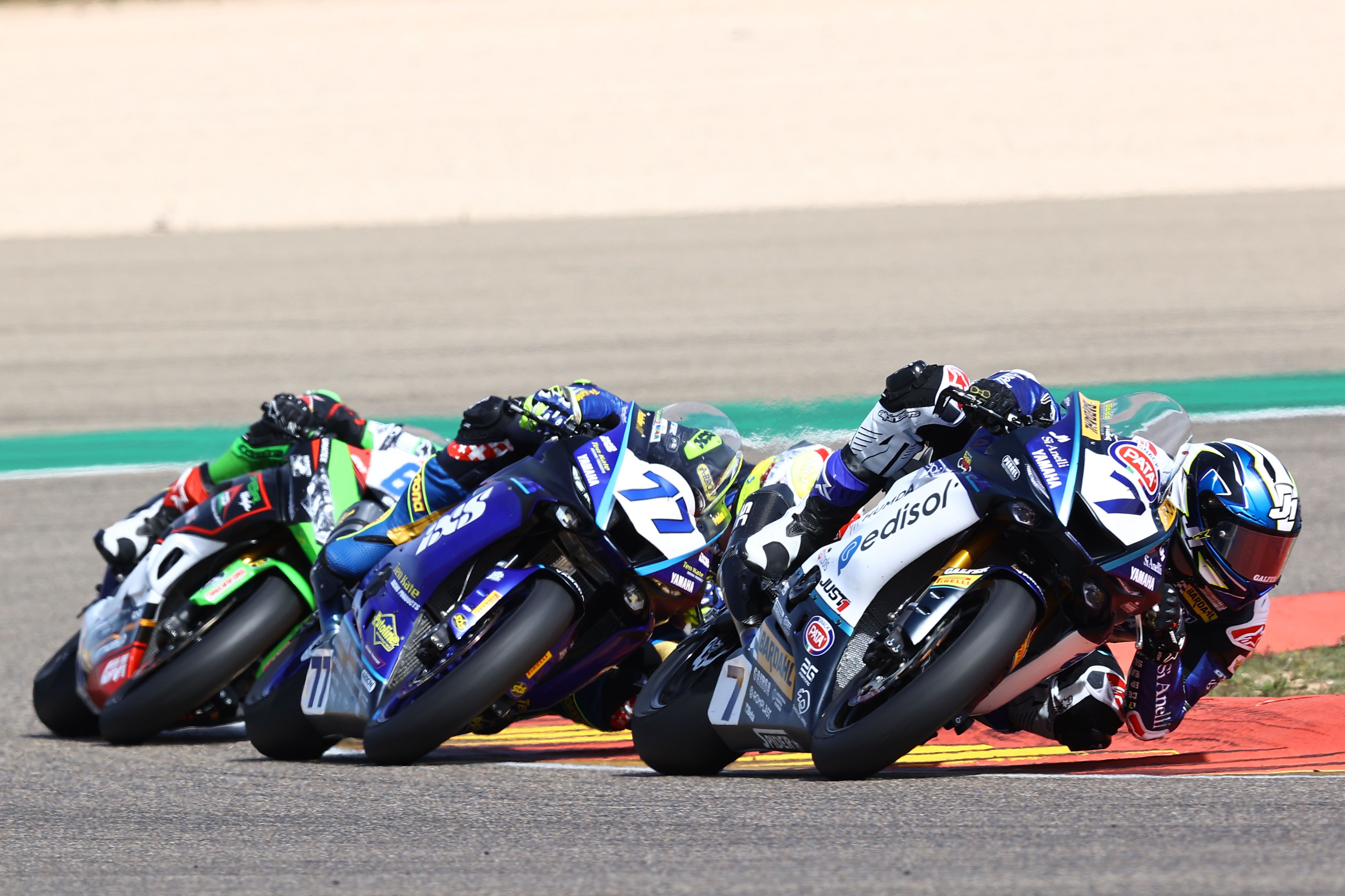 Lorenzo Baldassarri seguido por Dominique Aegerter y Can Oncu, WSS Aragón 2022