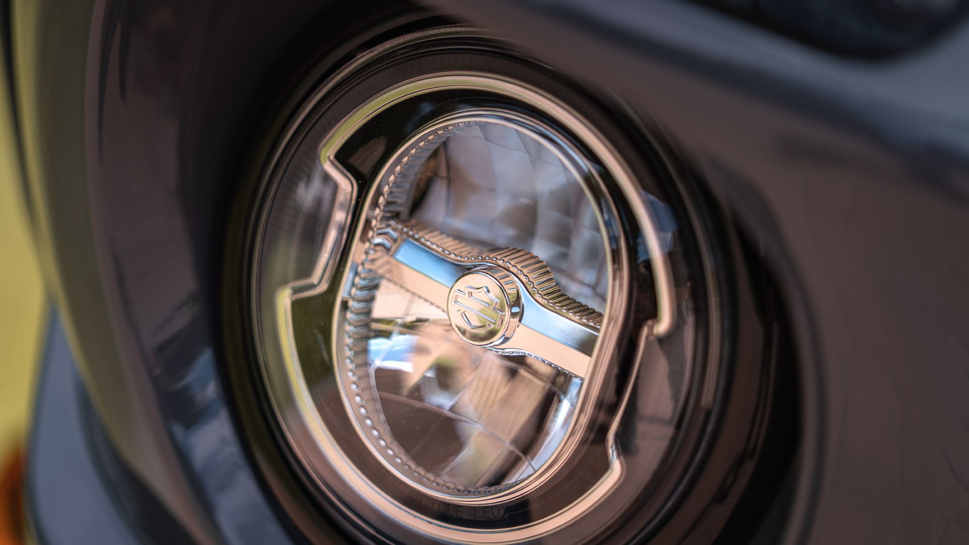 Harley Davidson Low Rider ST Detalles (9)