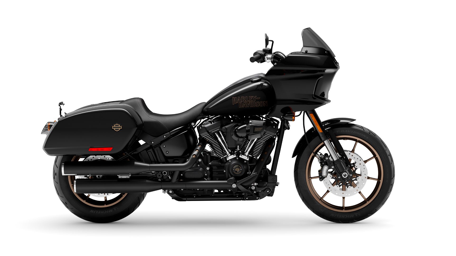 Harley Davidson Low Rider ST Estudio (1)