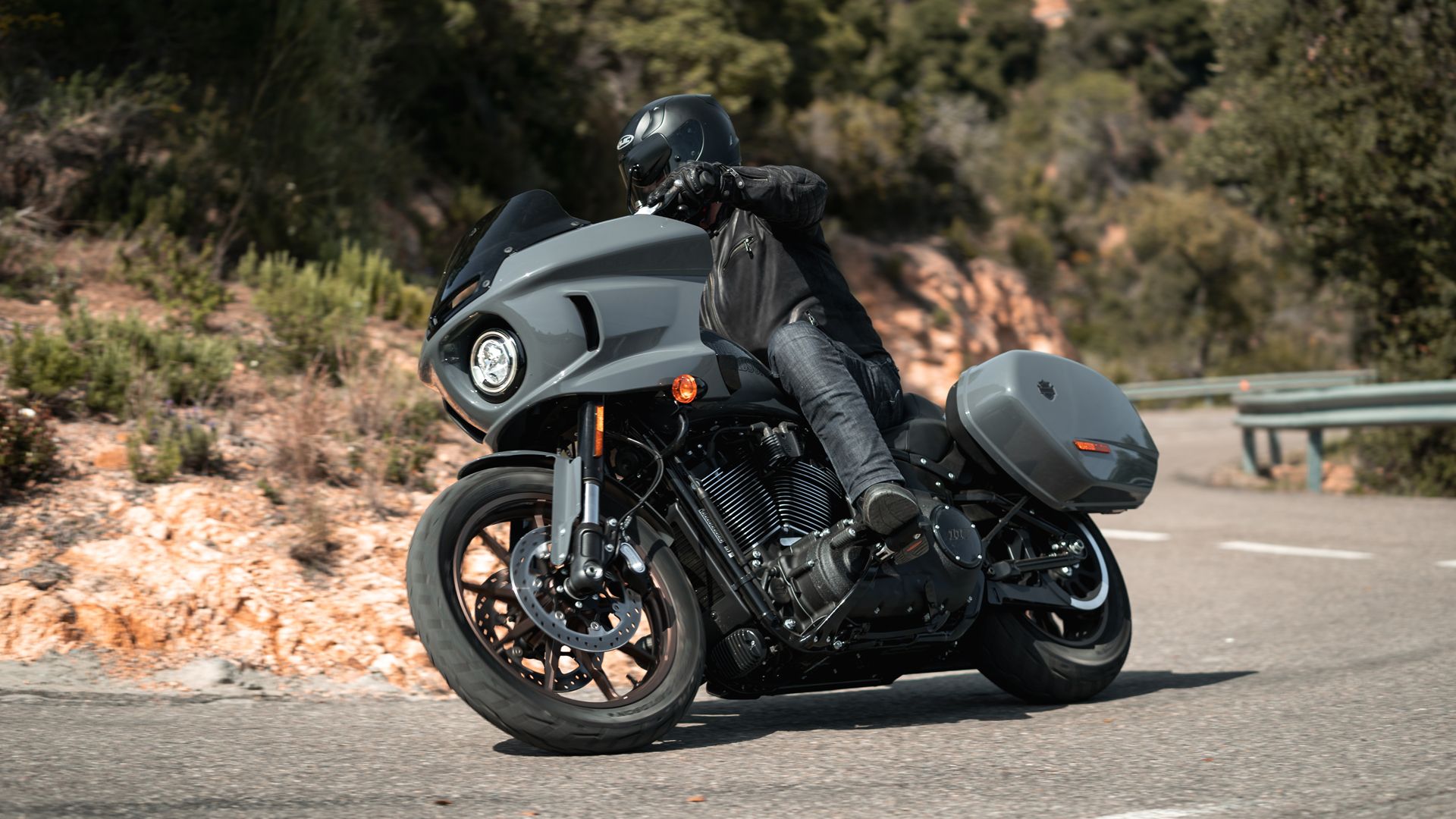 Harley Davidson Low Rider ST Accion (5)