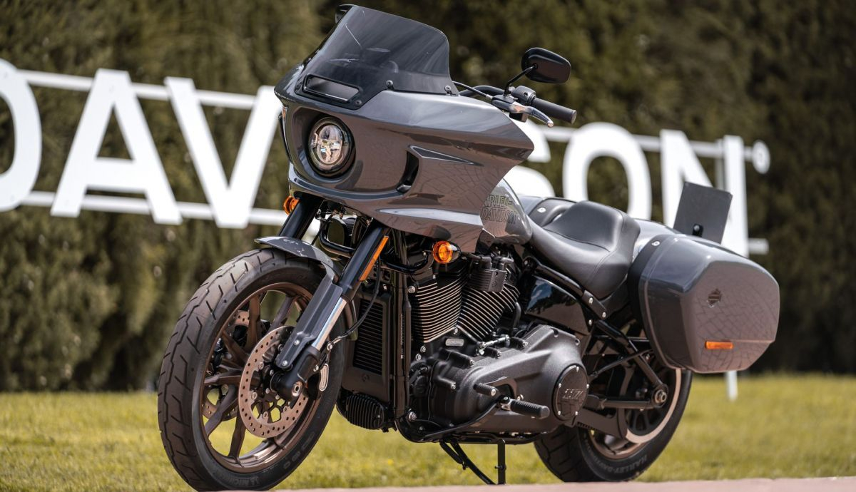 Harley Davidson Low Rider ST Estaticas (4) Harley Davidson Low Rider ST Estaticas (4)