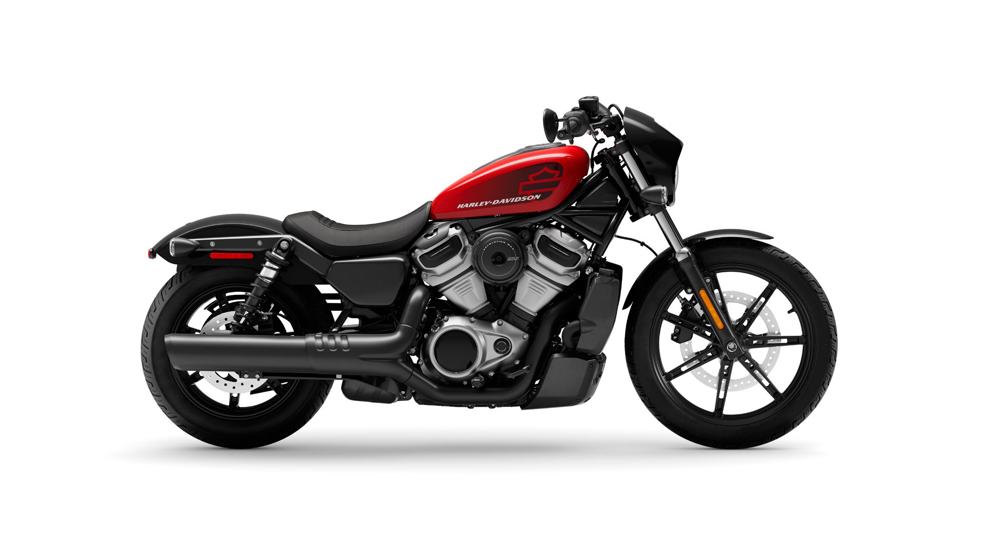 Harley Davidson Nightster 2022 Estudio (2)