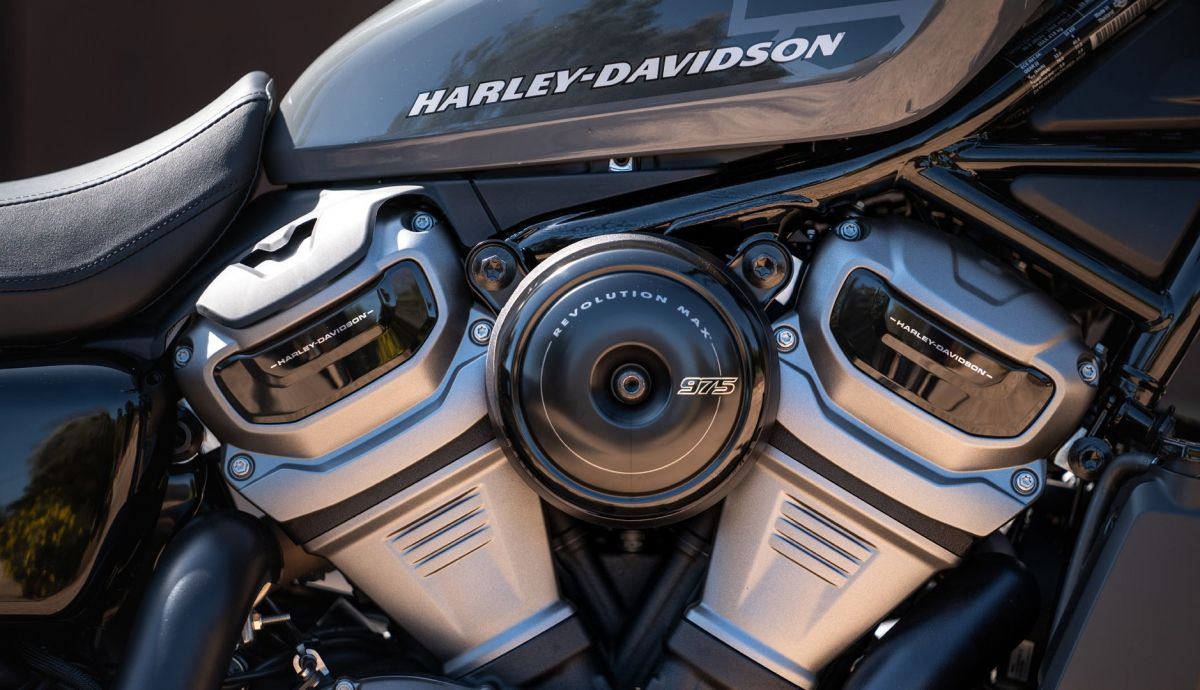 Harley Davidson Nightster Detalles (8) Harley Davidson Nightster Detalles (8)