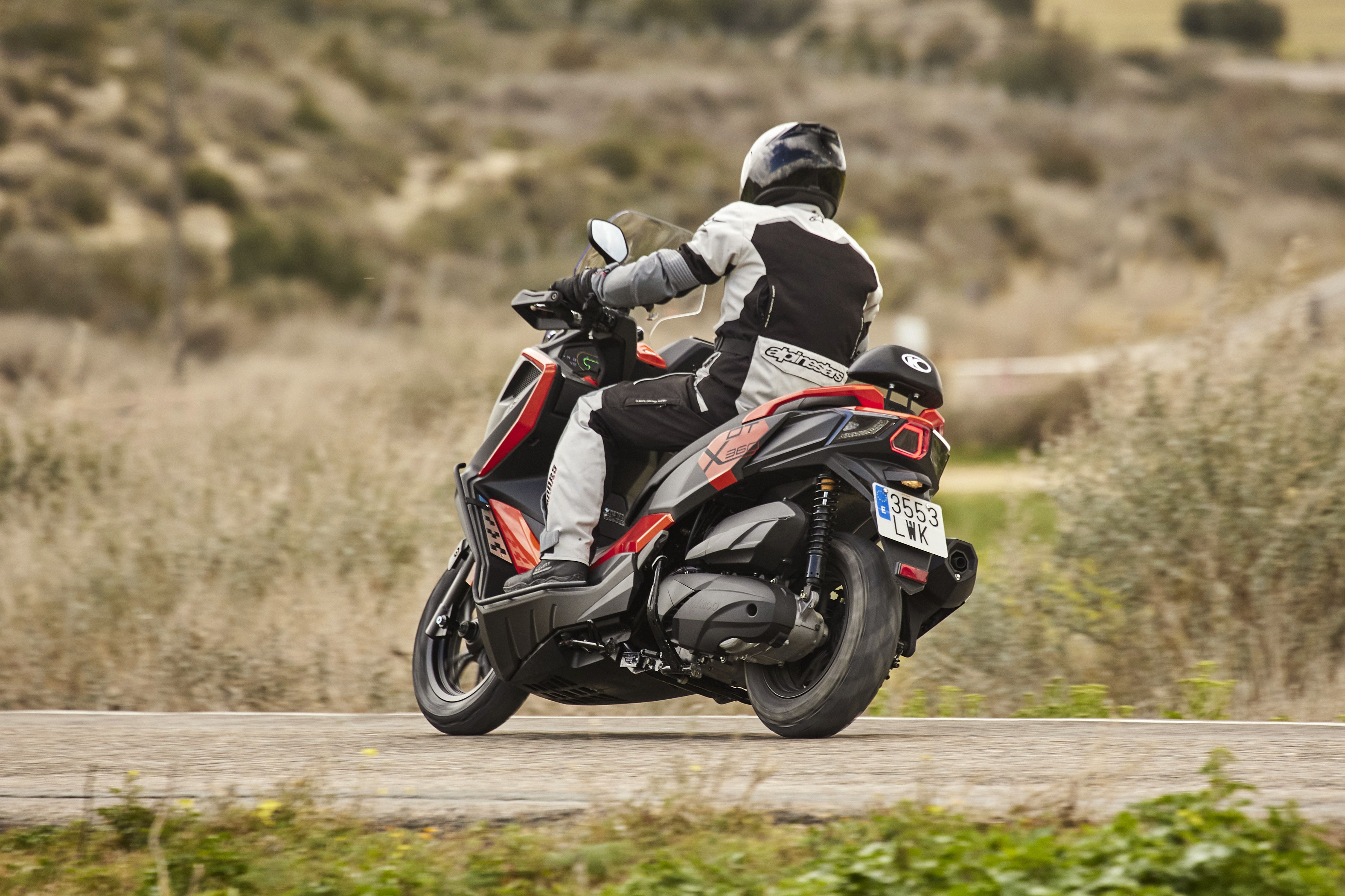 Kymco DTX 360 11