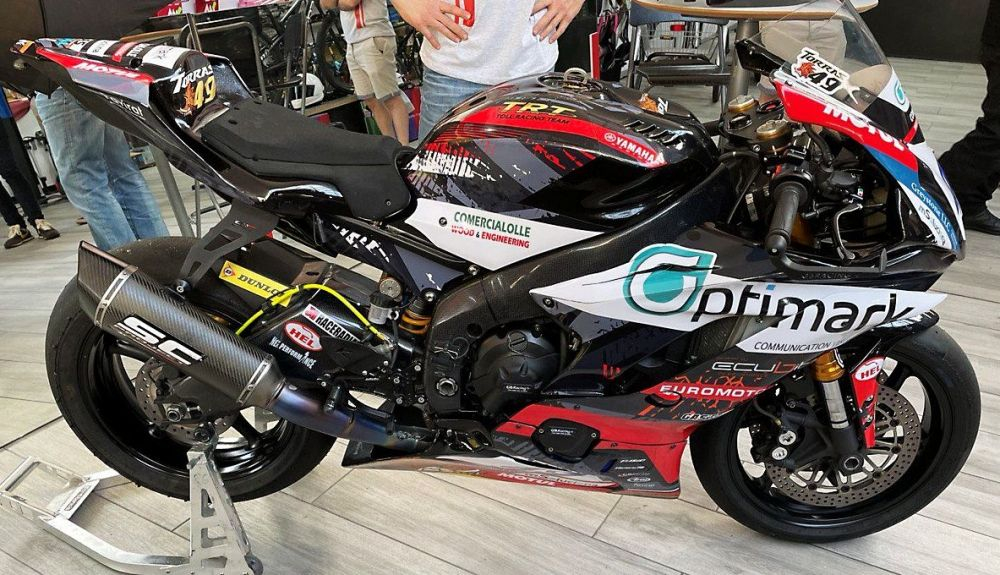 La Yamaha YZF R6 de Raül Torras y el Toll Racing Team