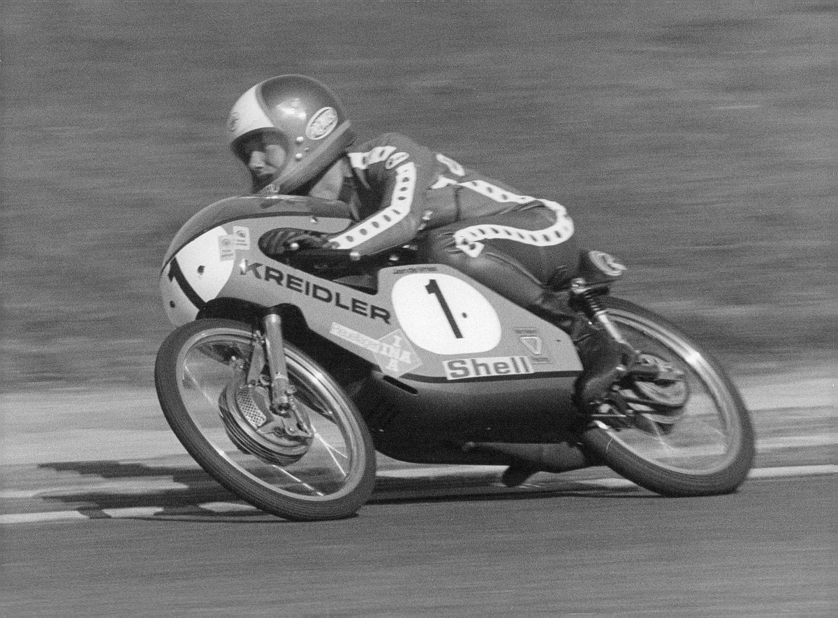 Jan de Vries en la Kreidler campeona de 50 cc en 1973. Fuente: Maurice Büla © FIM