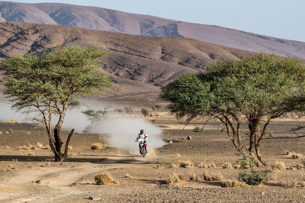 Motorista en el Rally Dakar, una prueba de lo más conocida para Jordi Viladoms / Credit: RallyZone © FIM