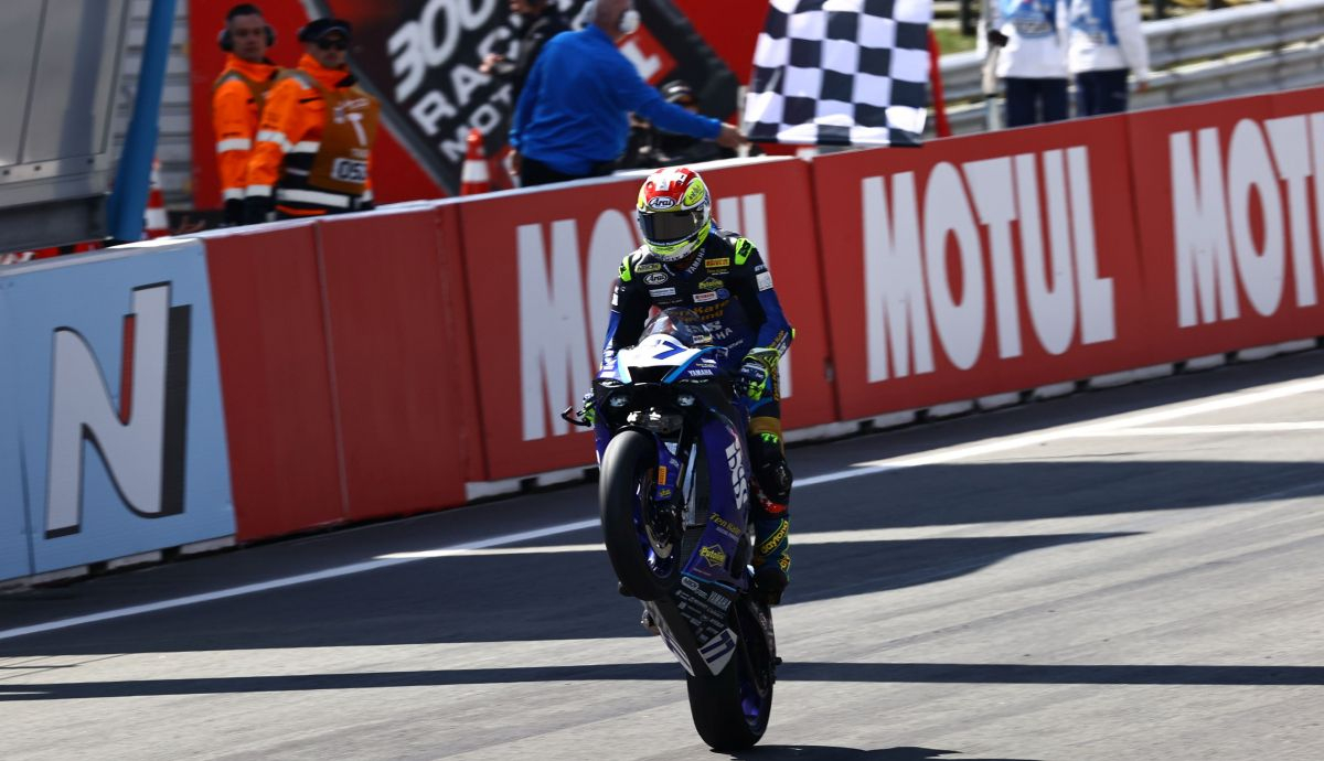 Dominique Aegerter es mucho más líder de Supersport tras su doblete en Assen Dominique Aegerter es mucho más líder de Supersport tras su doblete en Assen