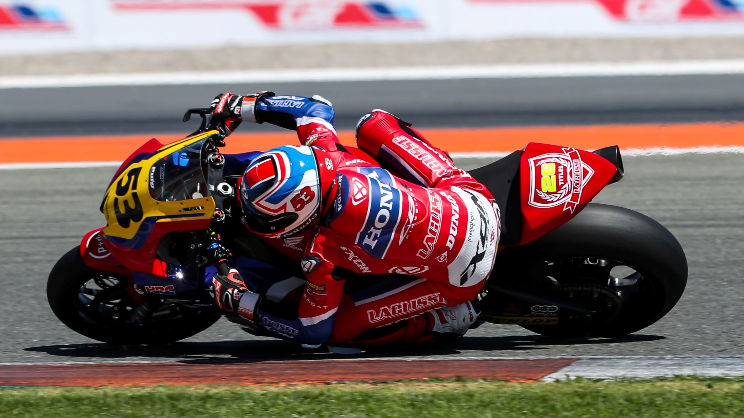 Tito Rabat dominó de principio a fin la segunda carrera en Valencia