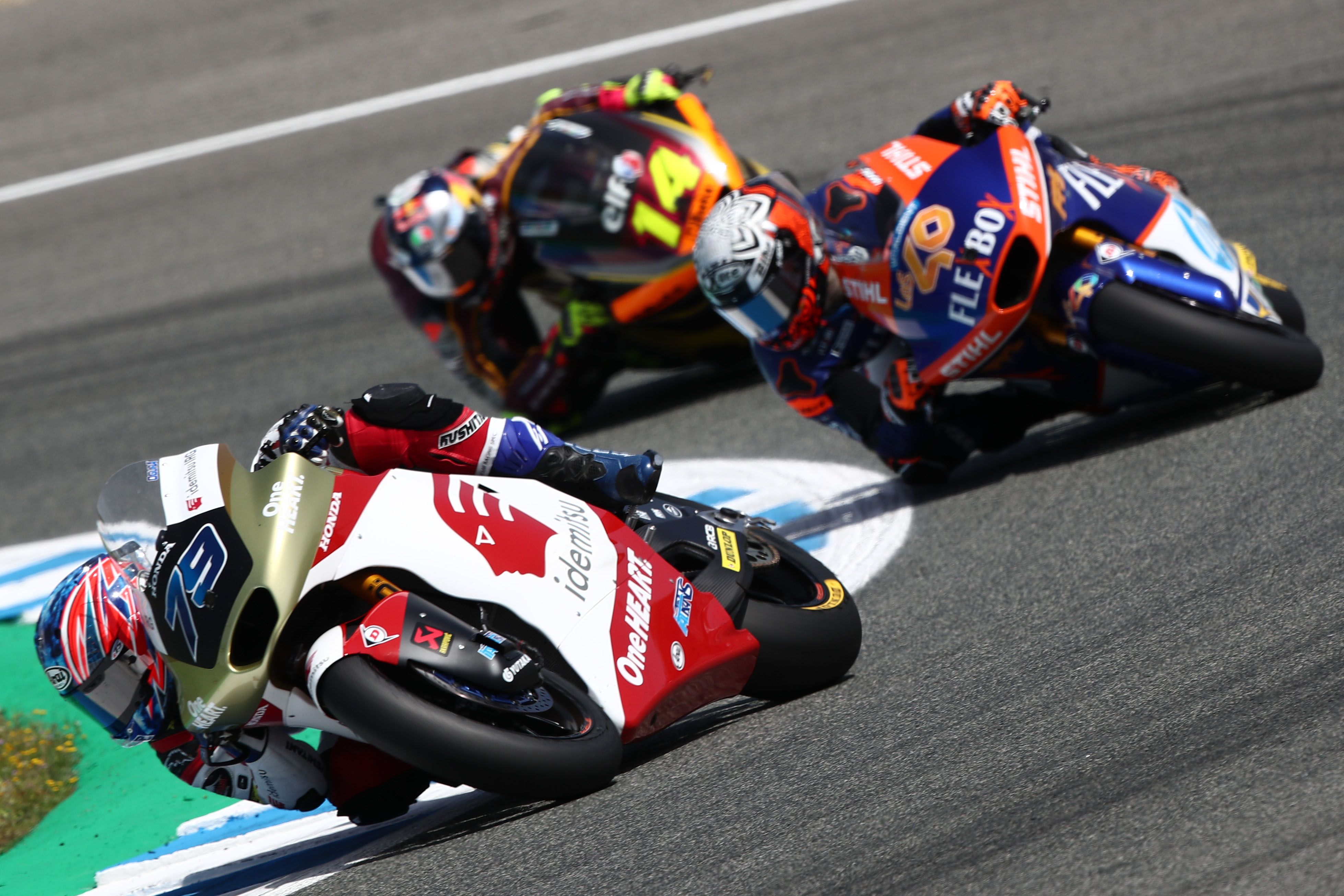Ai Ogura delante de Arón Canet y Tony Arbolino, Moto2 Jerez 2022