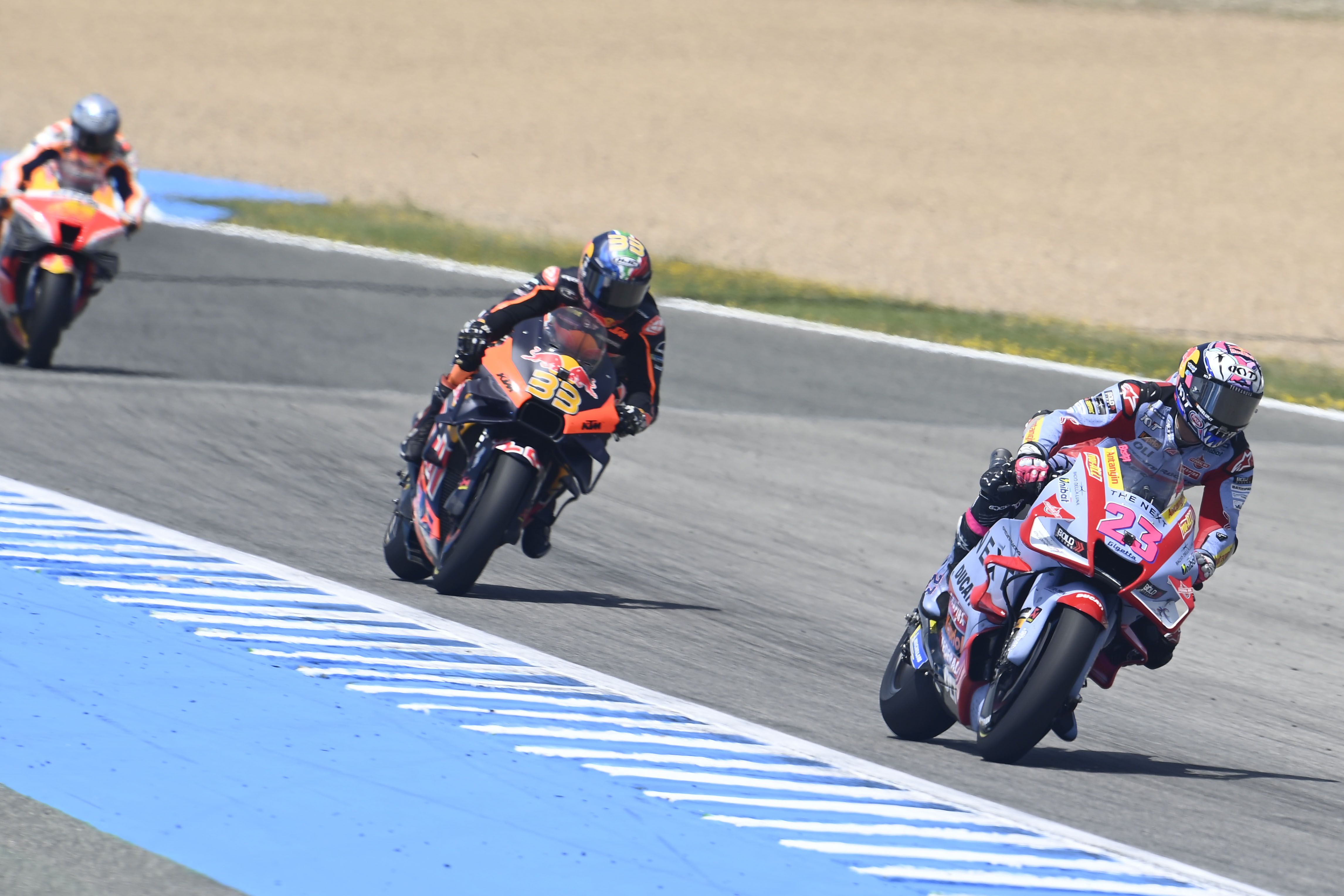 Enea Bastianini, Brad Binder y Pol Espargaró, MotoGP Jerez 2022