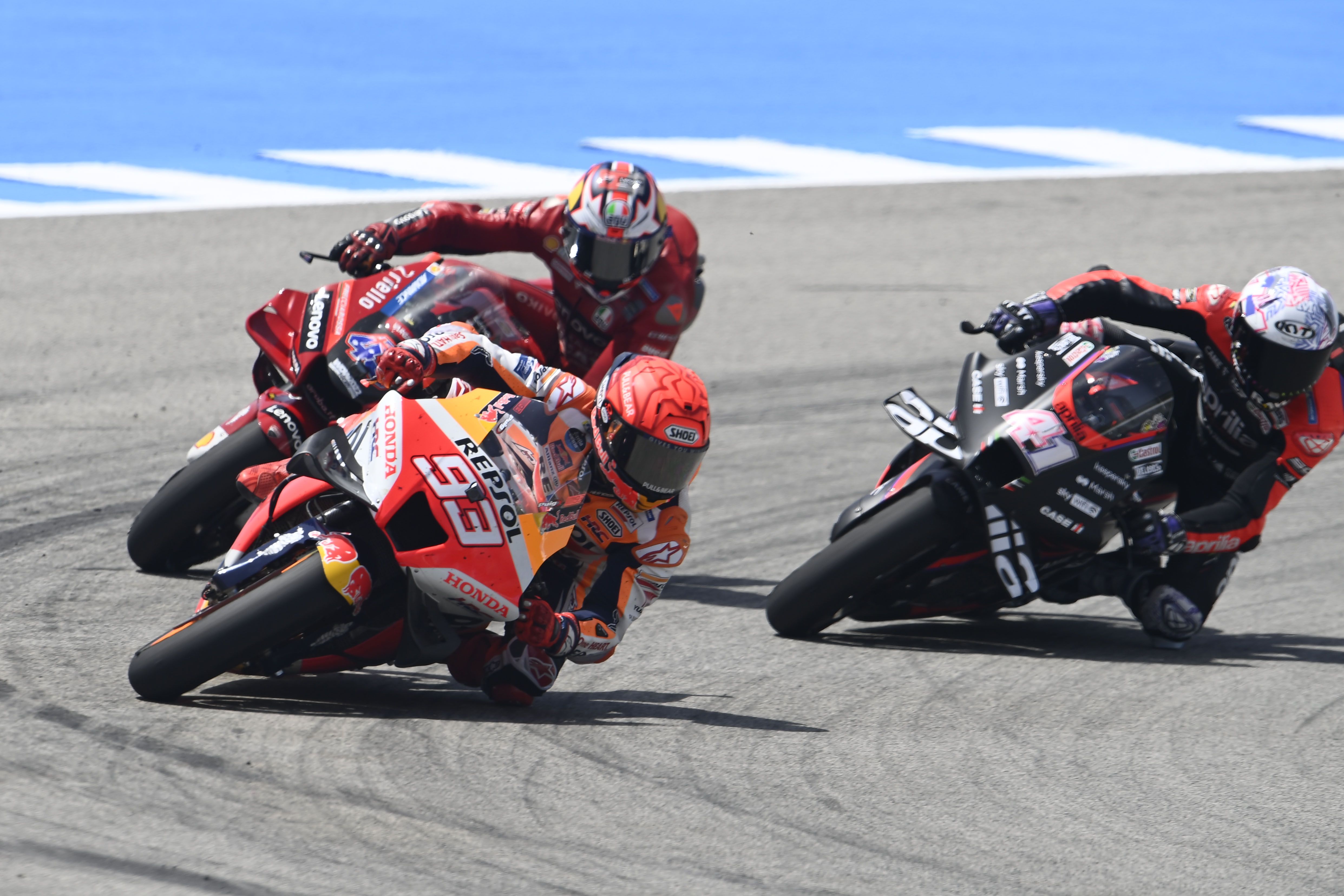 Salvada de Marc Márquez en Jerez 2022, foto 1