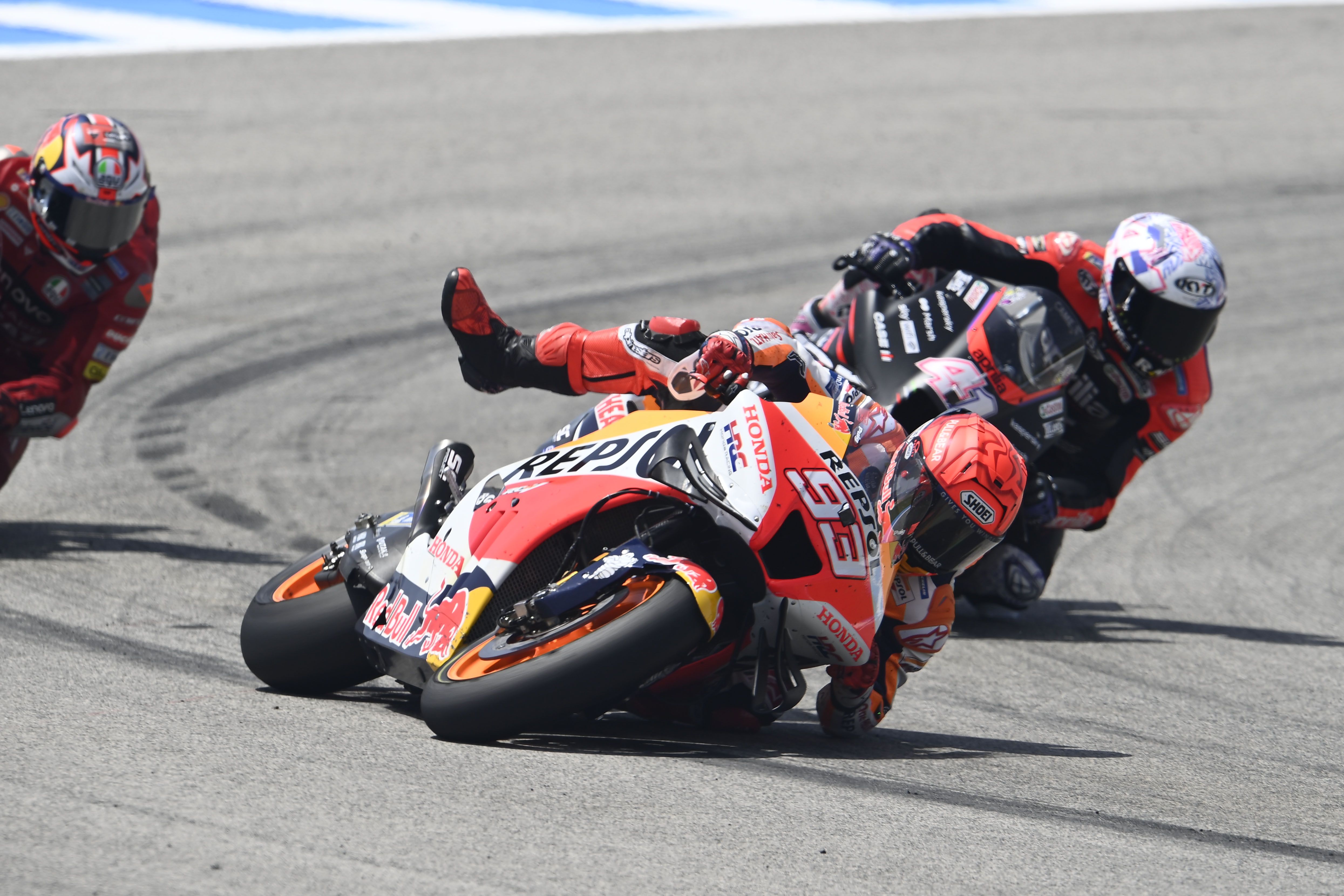 Salvada de Marc Márquez en Jerez 2022, foto 4