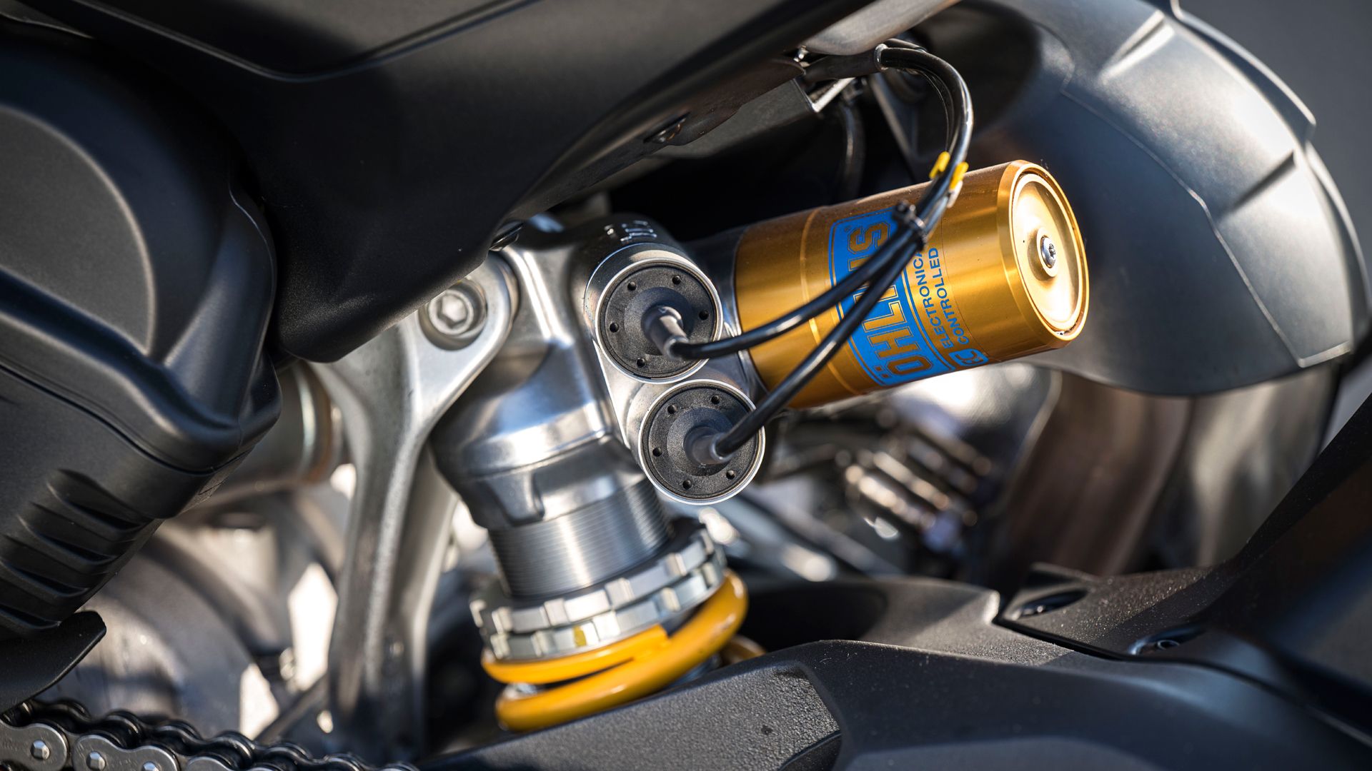 Ducati Streetfighter V4 SP 2022 Detalles (15)