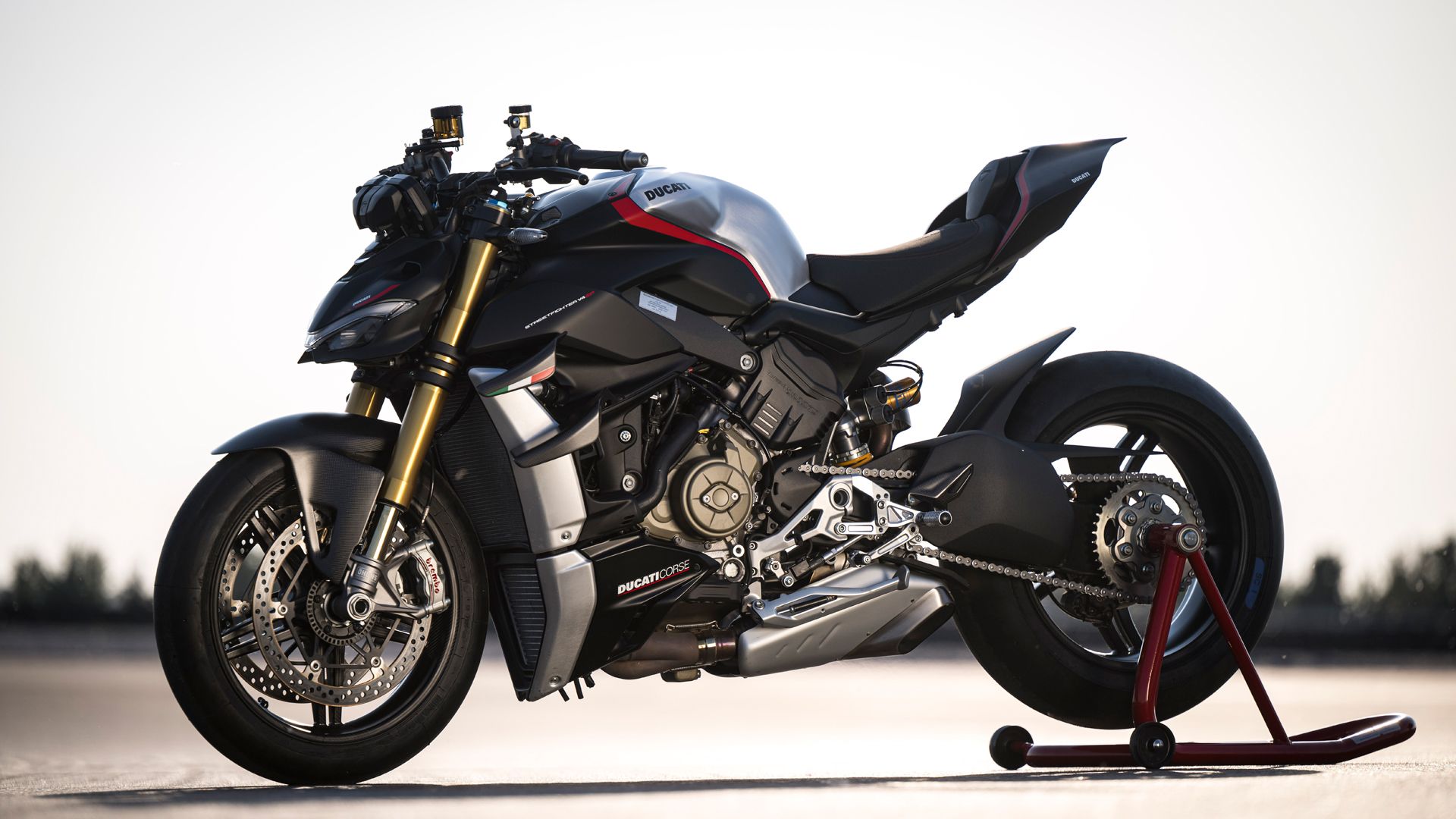 Ducati Streetfighter V4 SP 2022 Estatica (6)