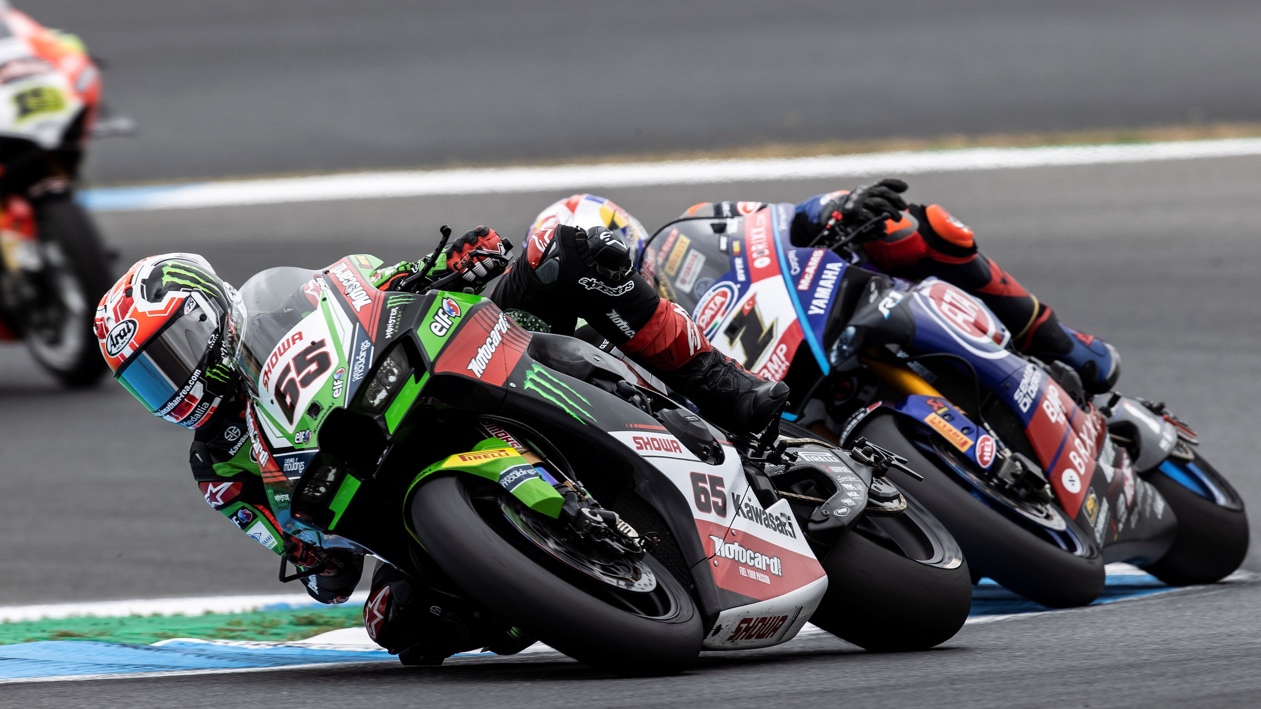 Jonathan Rea ha ganado la carrera Superpole a Toprak Razgatlioglu