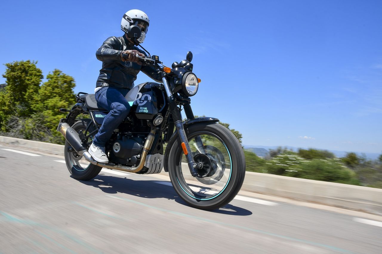 Royal Enfield Scram 411 1