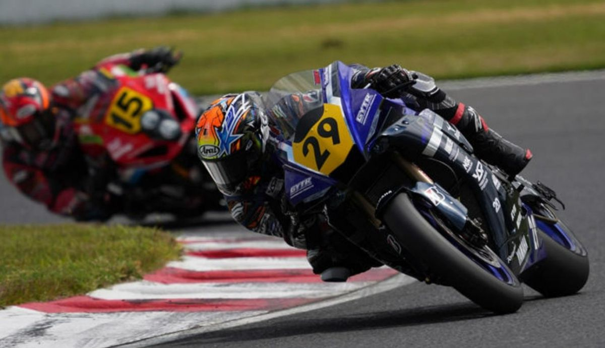 Yuki Okamoto acabó por delante de Kazumi Watanabe ambas carreras Yuki Okamoto acabó por delante de Kazumi Watanabe ambas carreras