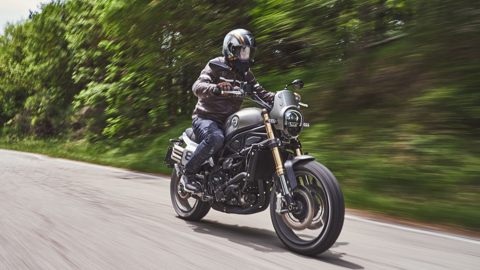 Benelli Leoncino 800 Trail (39)