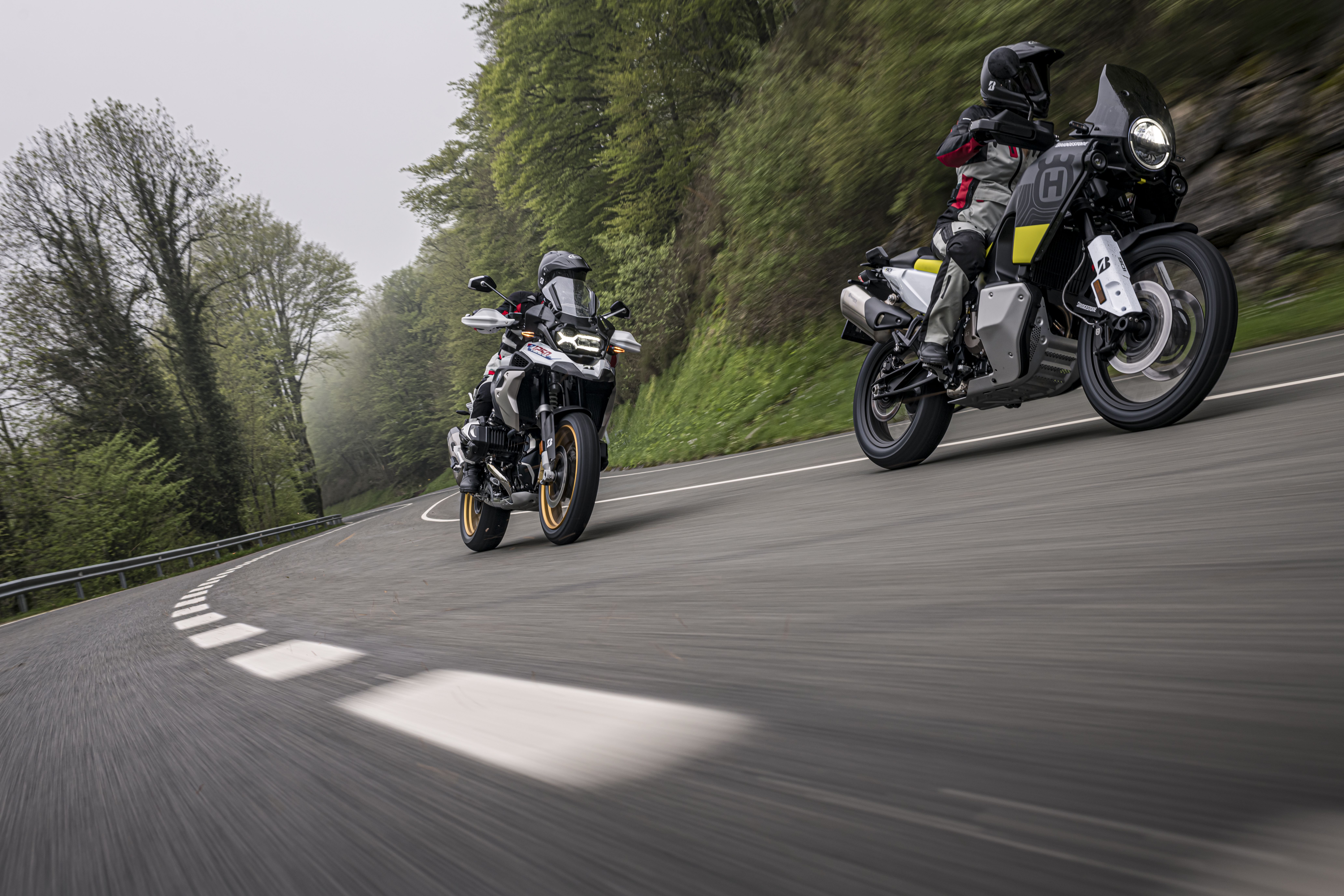 Bridgestone Battlax AT 41
