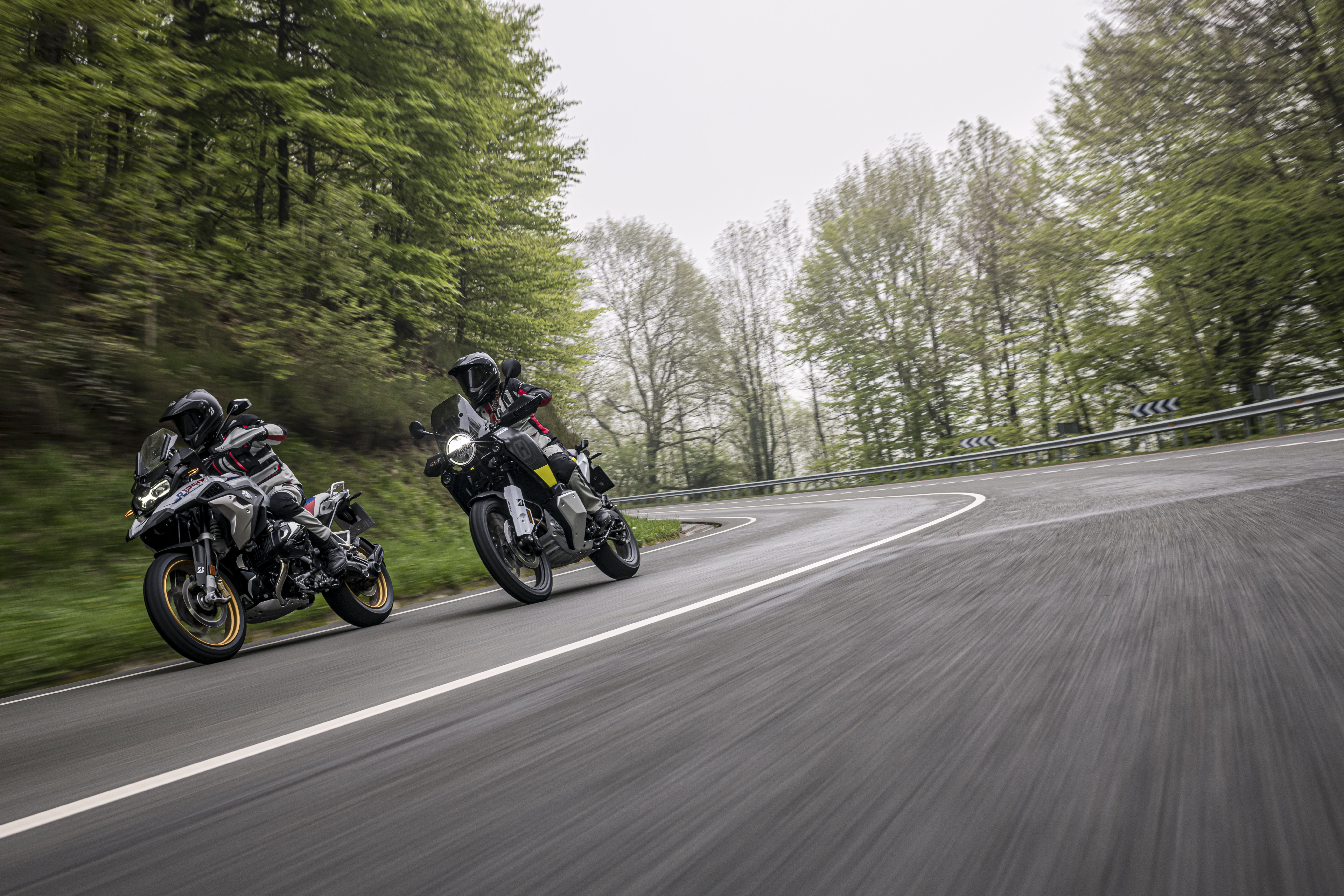 Bridgestone Battlax AT 41