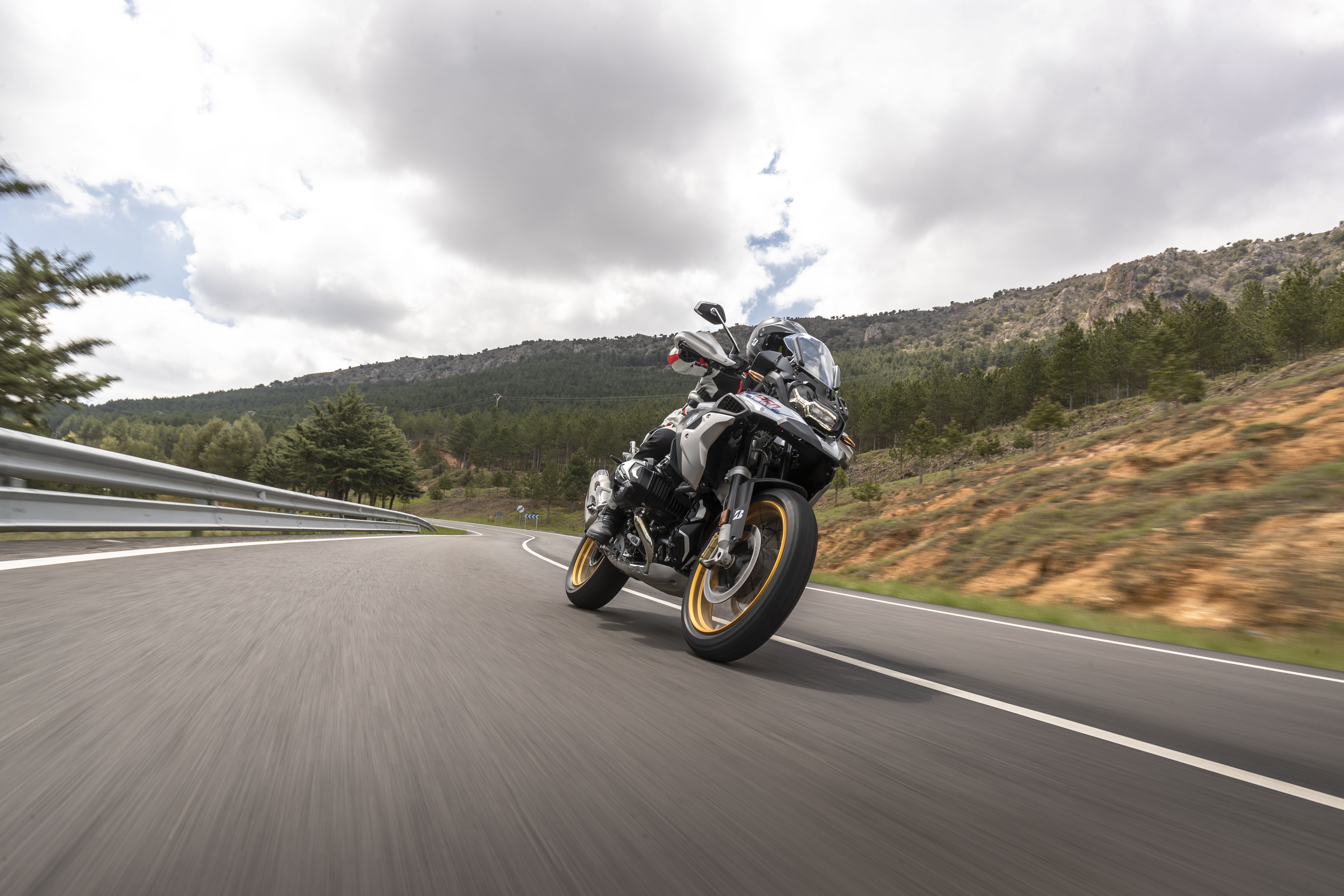 Bridgestone Battlax AT 41