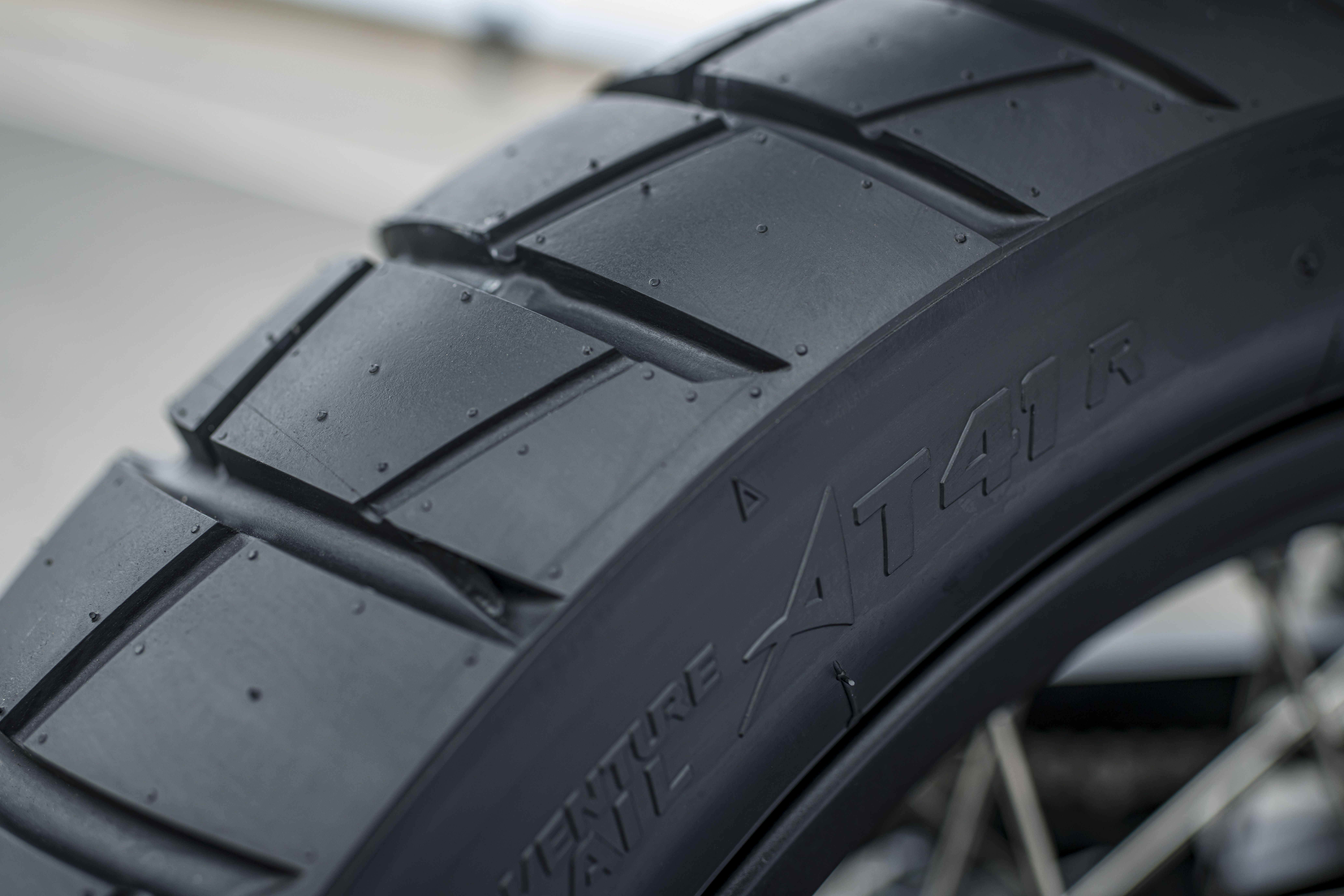 Bridgestone Battlax AT 41