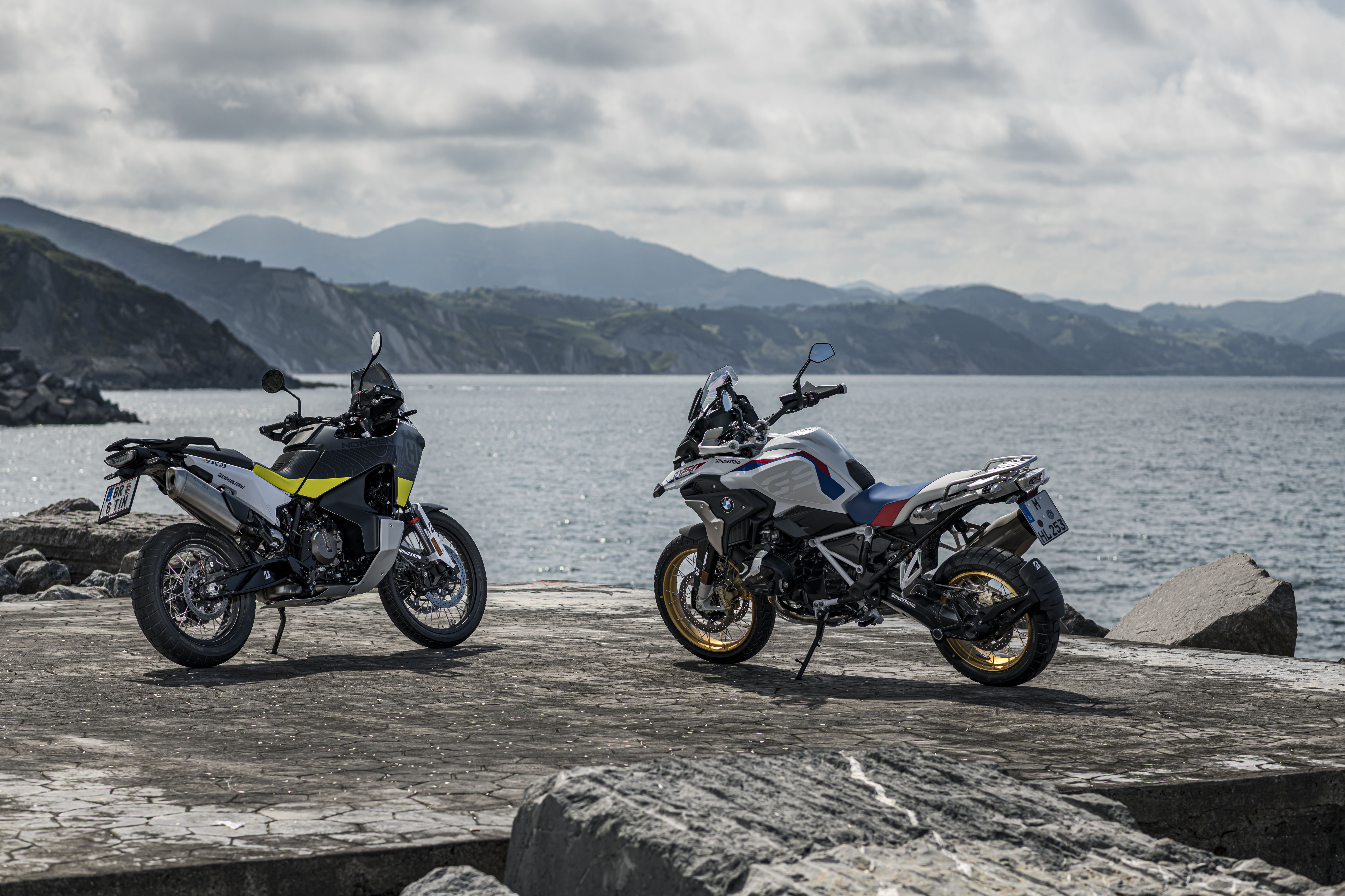 Bridgestone Battlax AT 41