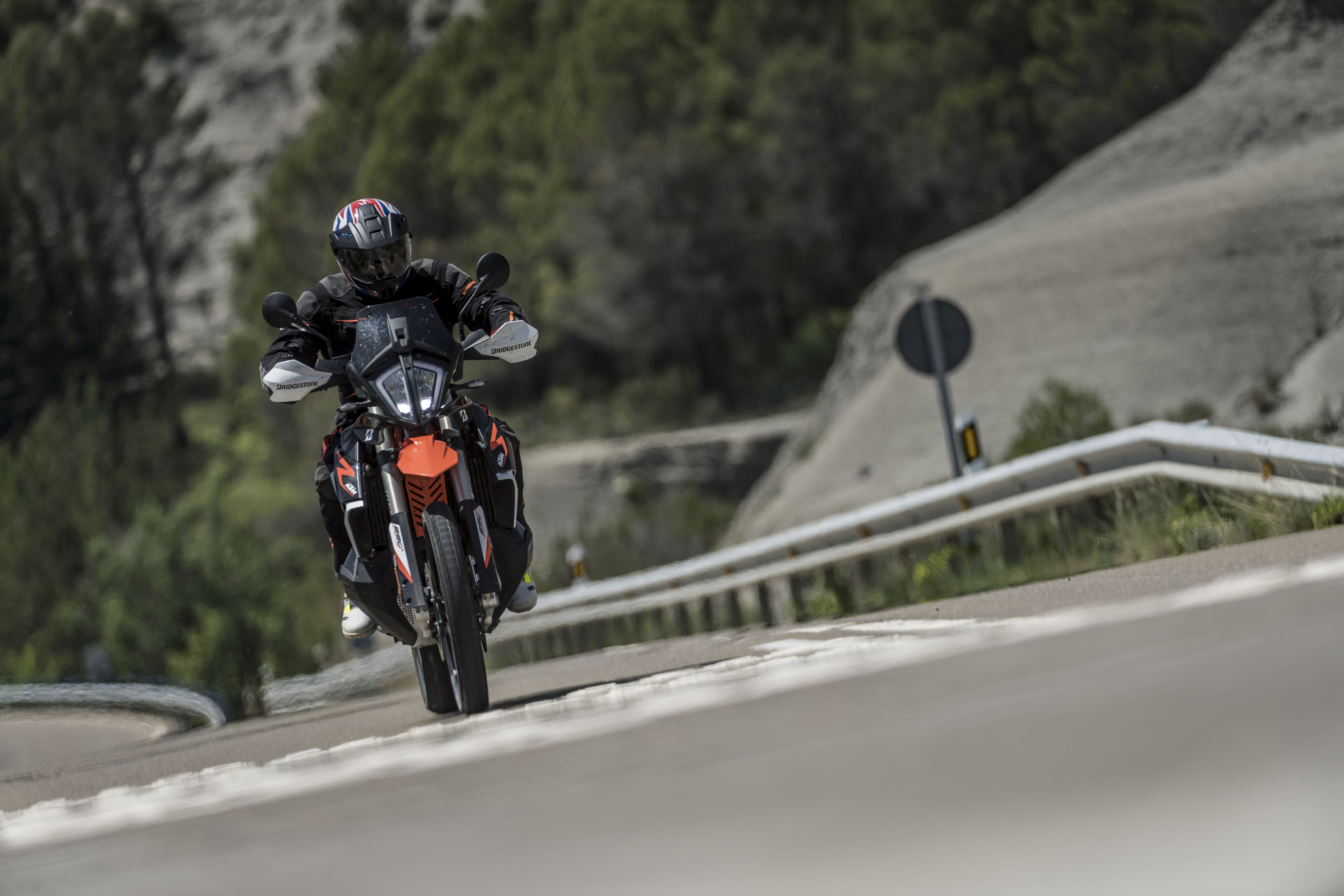 Bridgestone Battlax AT 41
