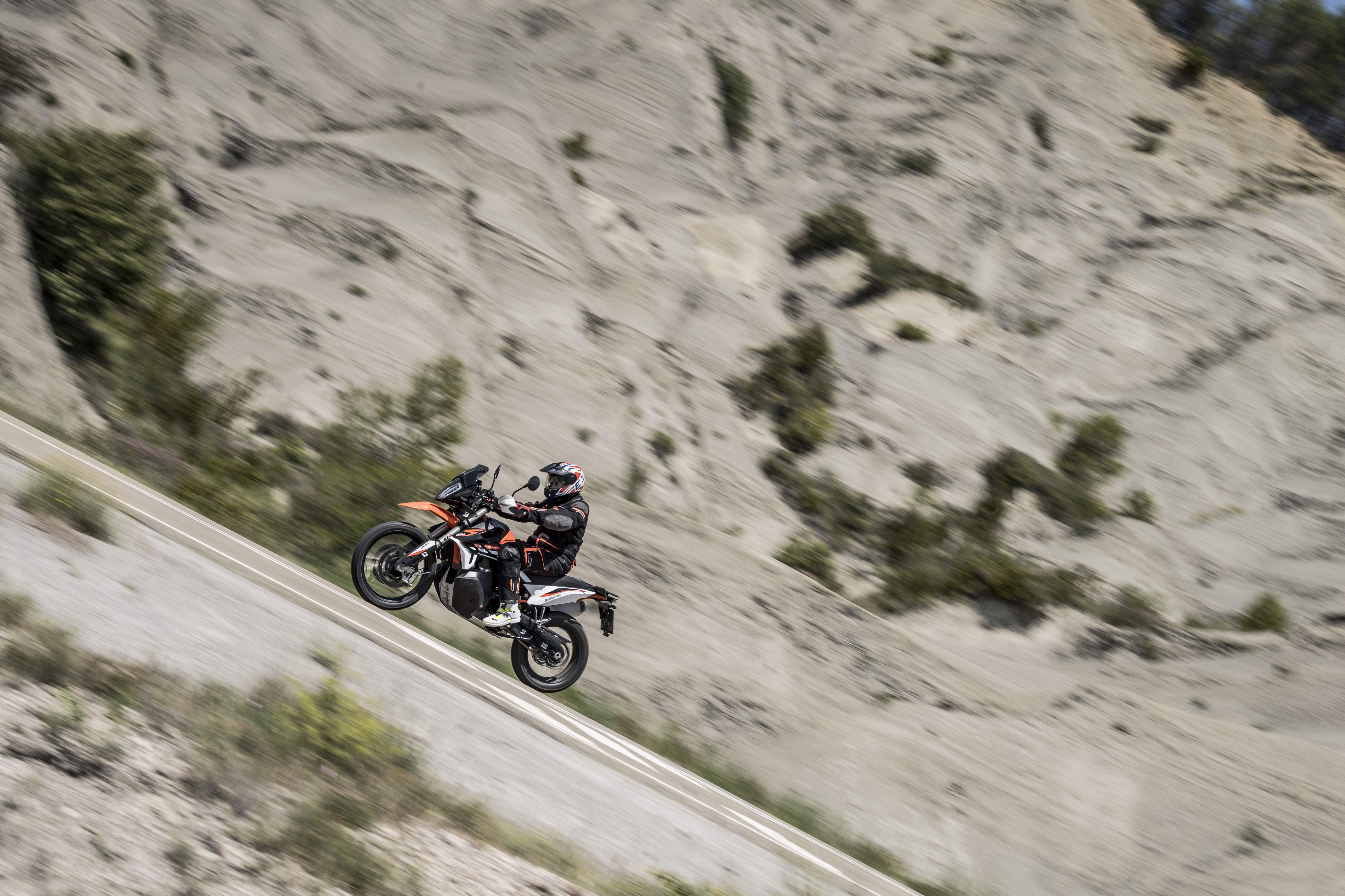 Bridgestone Battlax AT 41